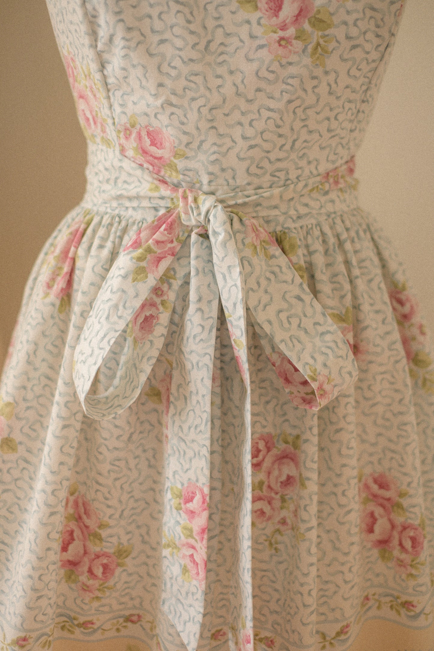 Handmade vintage apron set - ribbon