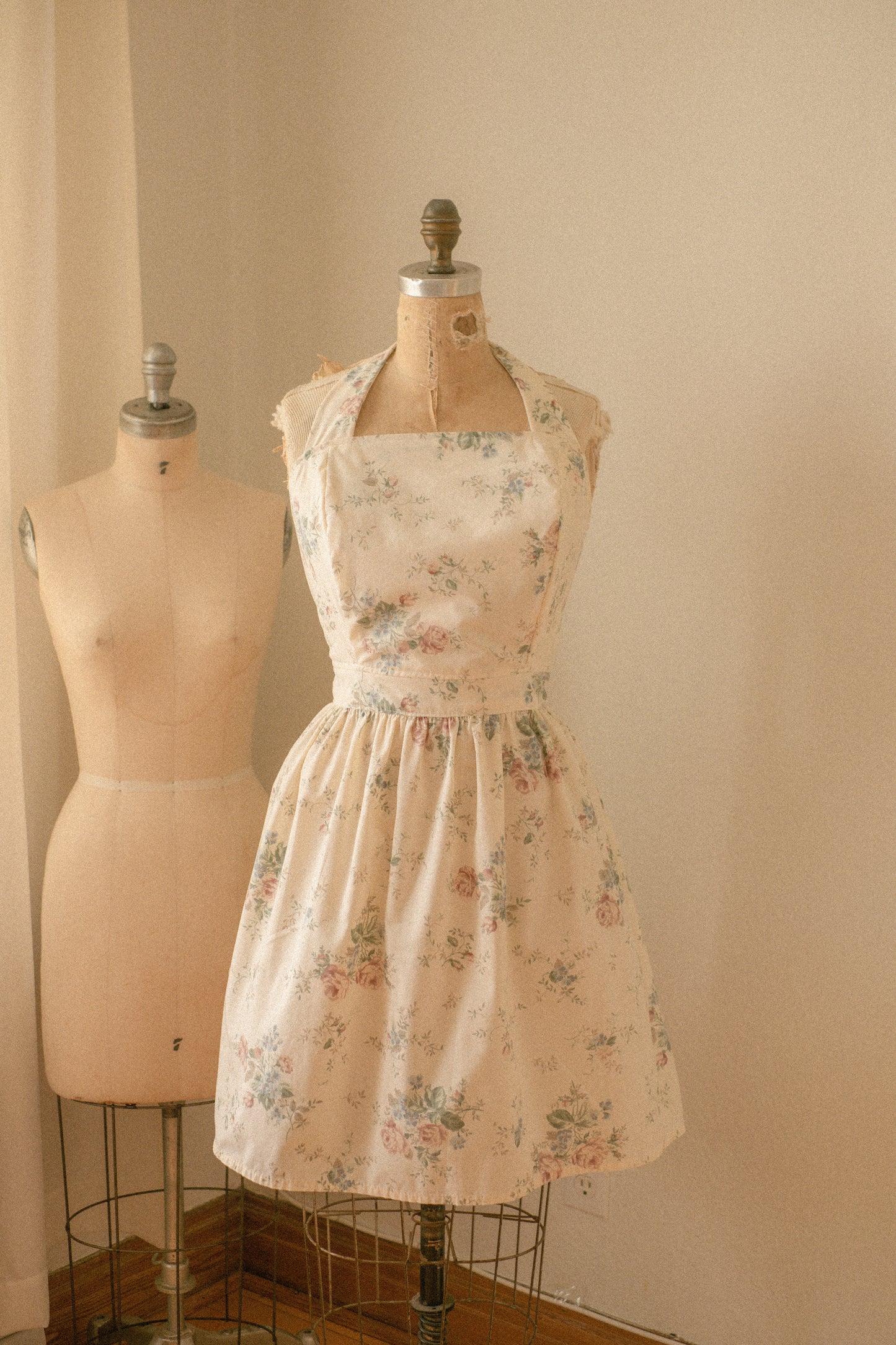 Handmade vintage apron set - vintage garden