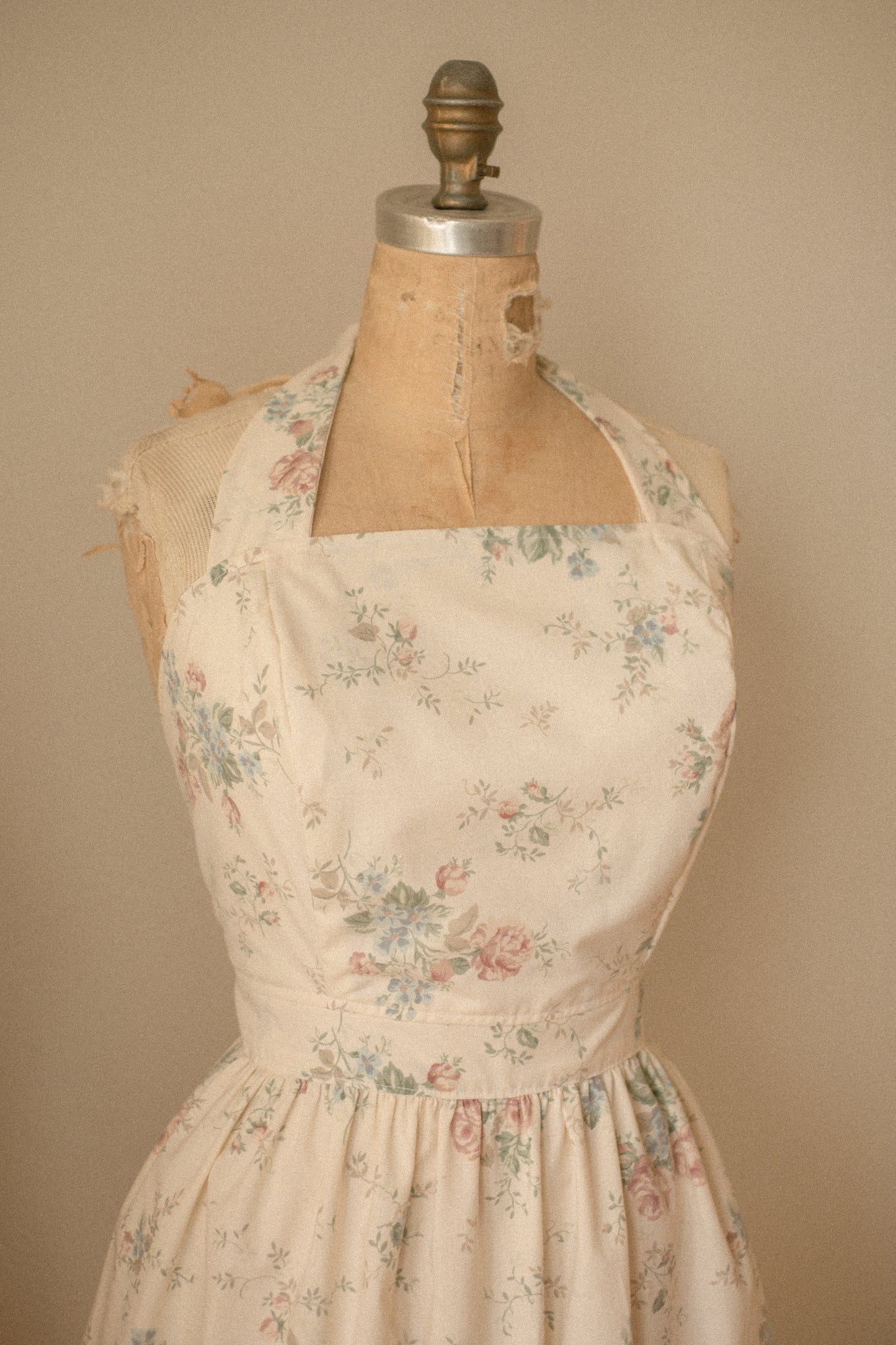 Handmade vintage apron set - vintage garden