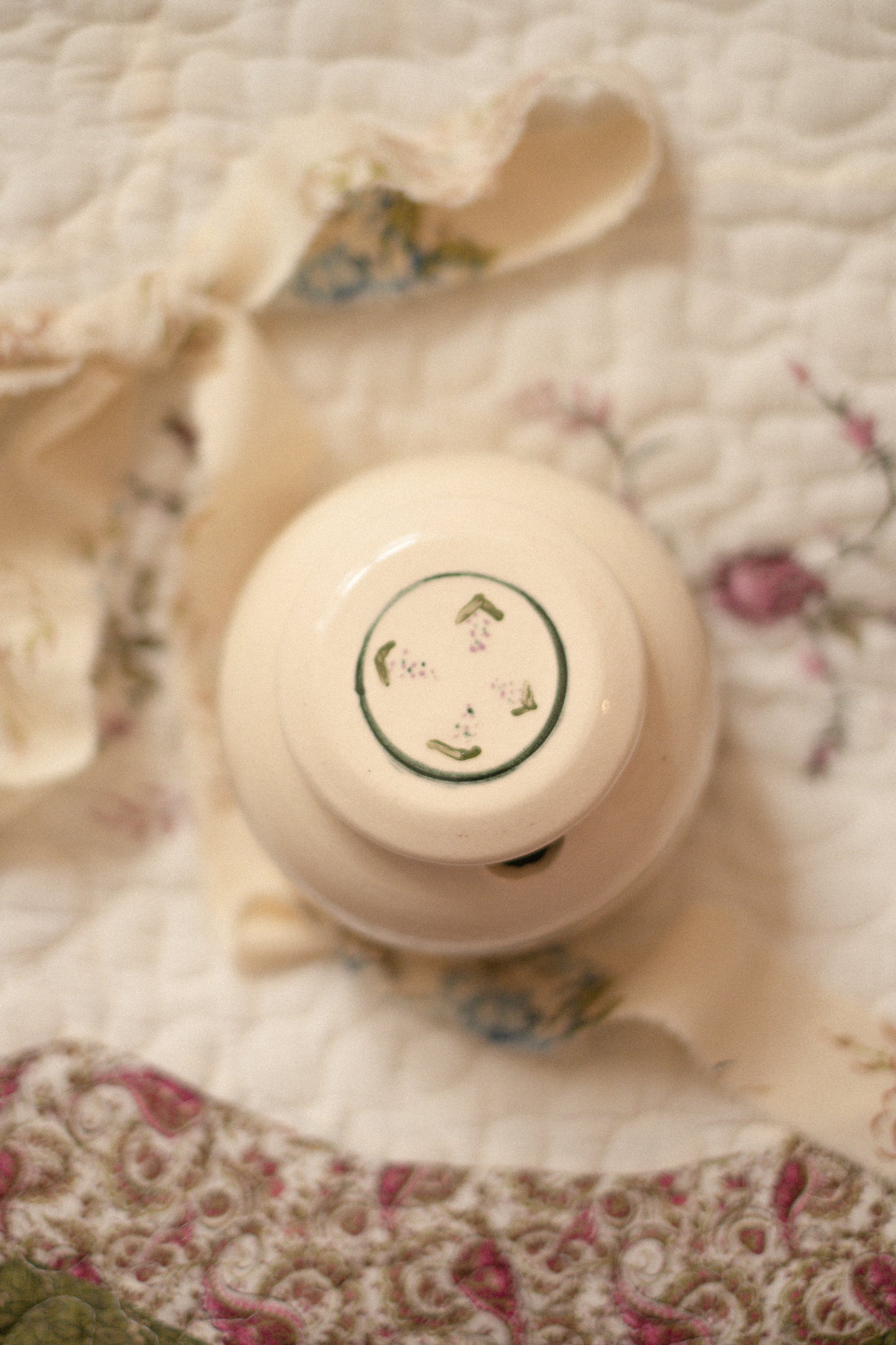 Vintage handmade ceramic honey pot ♡