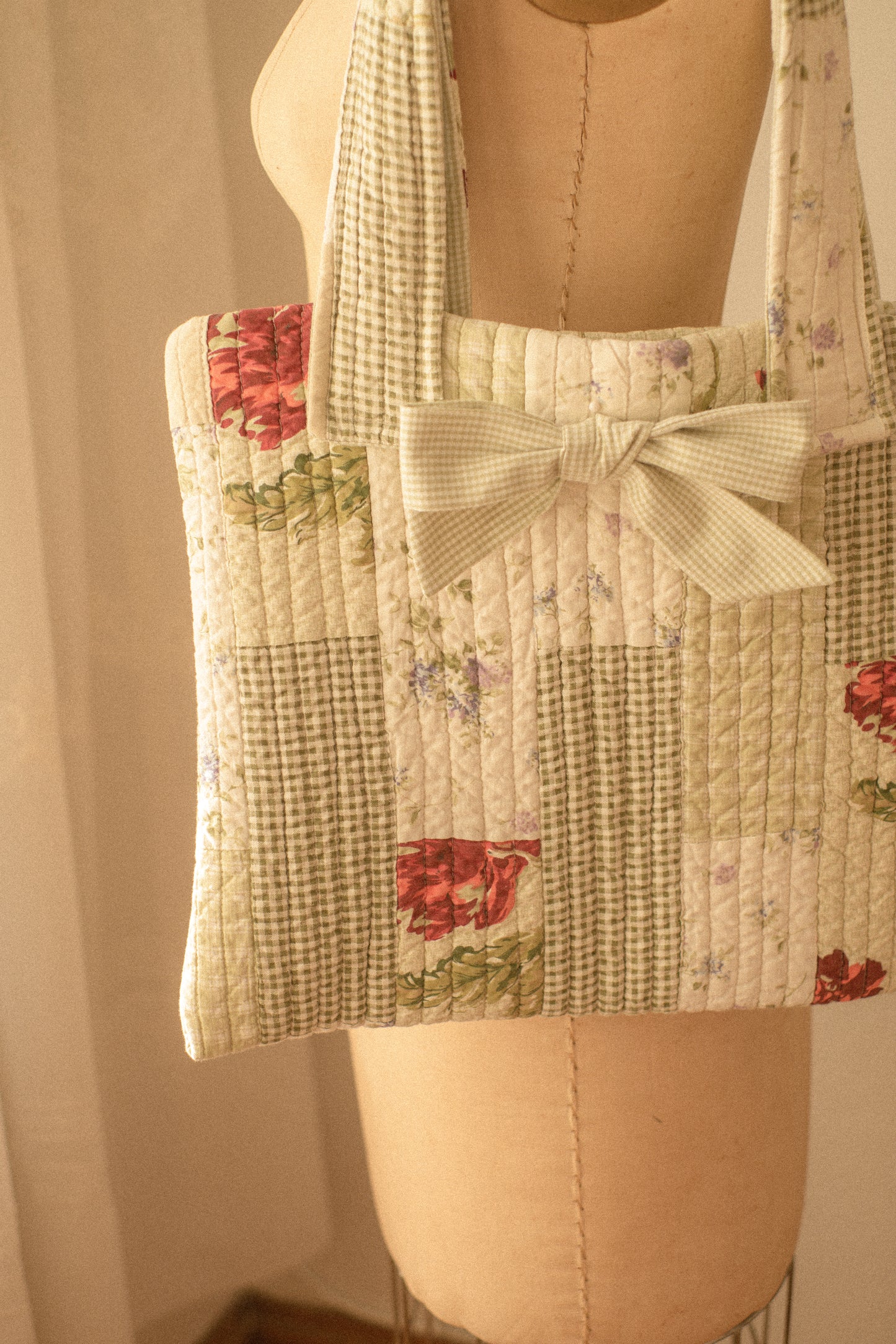 Handmade quilted mini tote bag - floral sprout