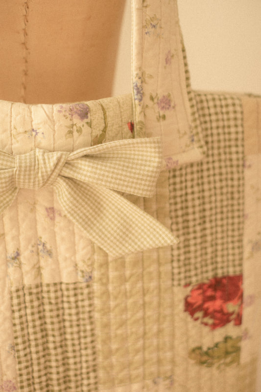 Handmade quilted mini tote bag - floral sprout