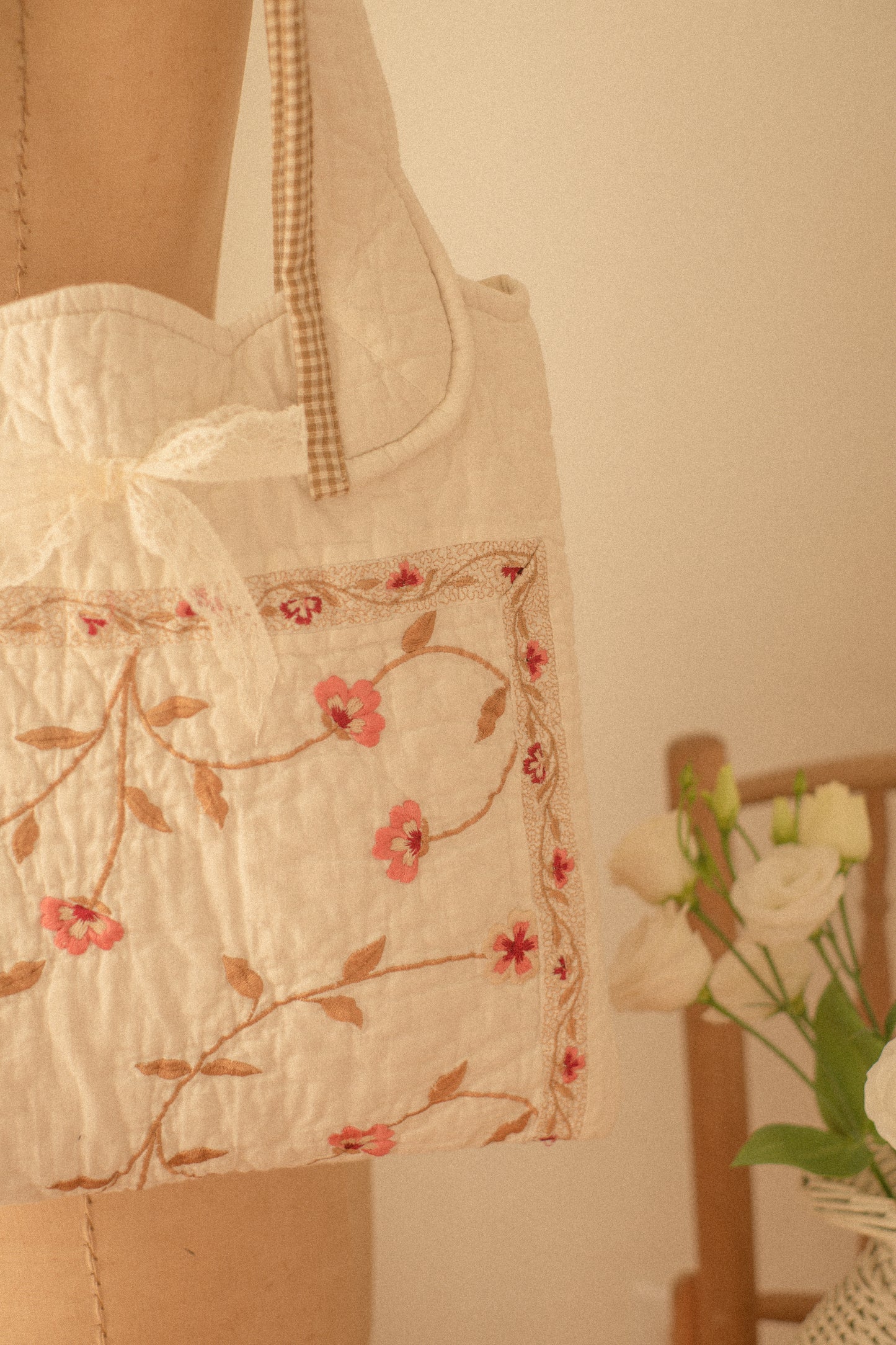 Handmade quilted mini tote bag - spring blossom