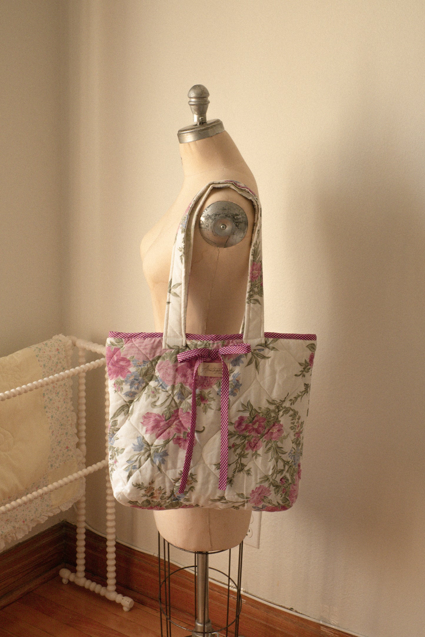 Handmade quilted mini tote bag - Sugarplum