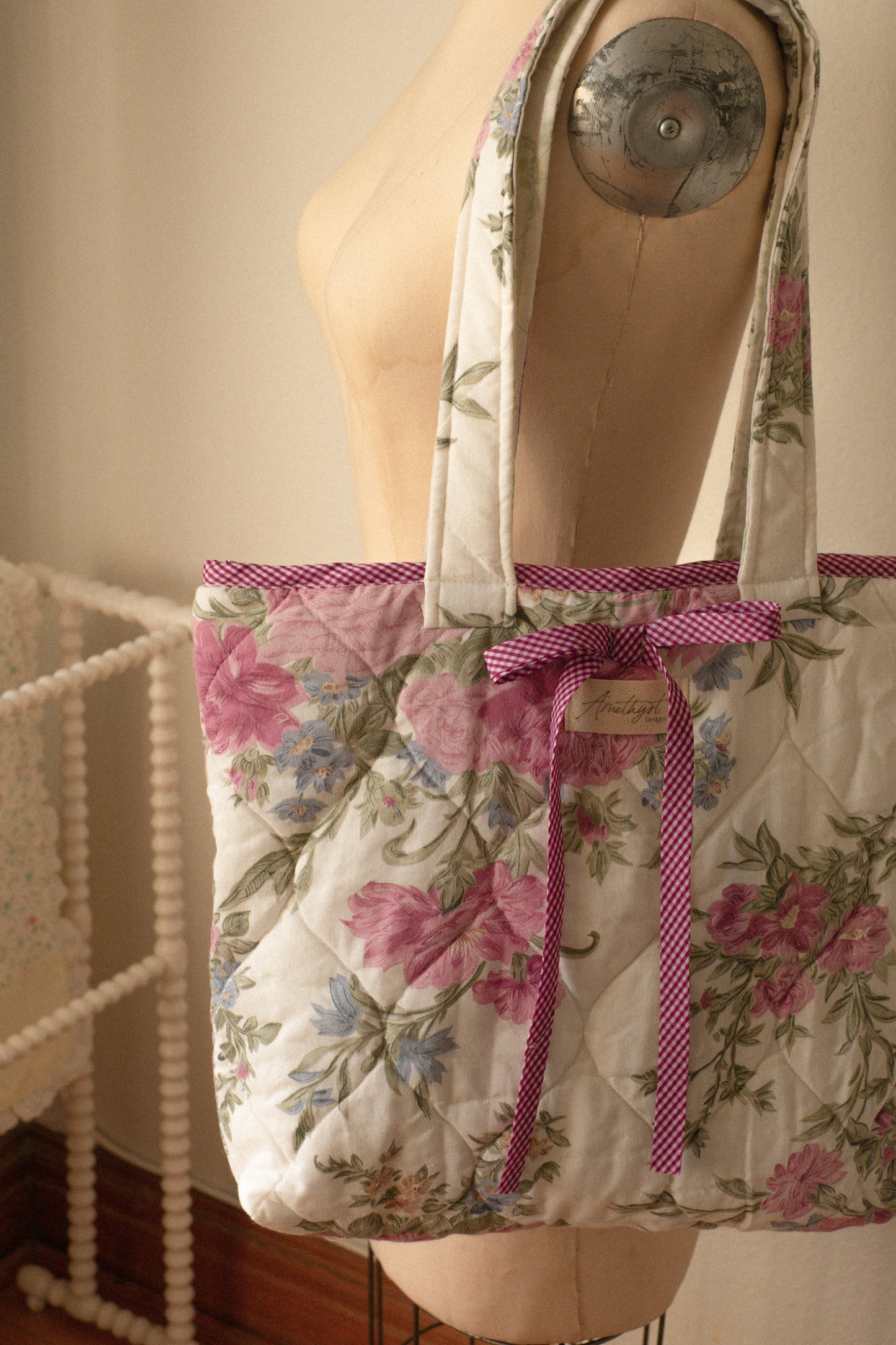 Handmade quilted mini tote bag - Sugarplum