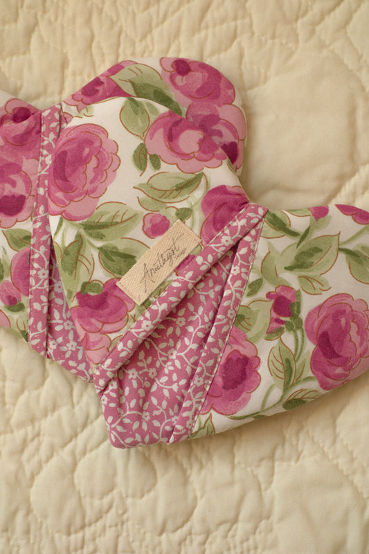 Handmade heart shaped oven mitts (pair) - Pretty Peony