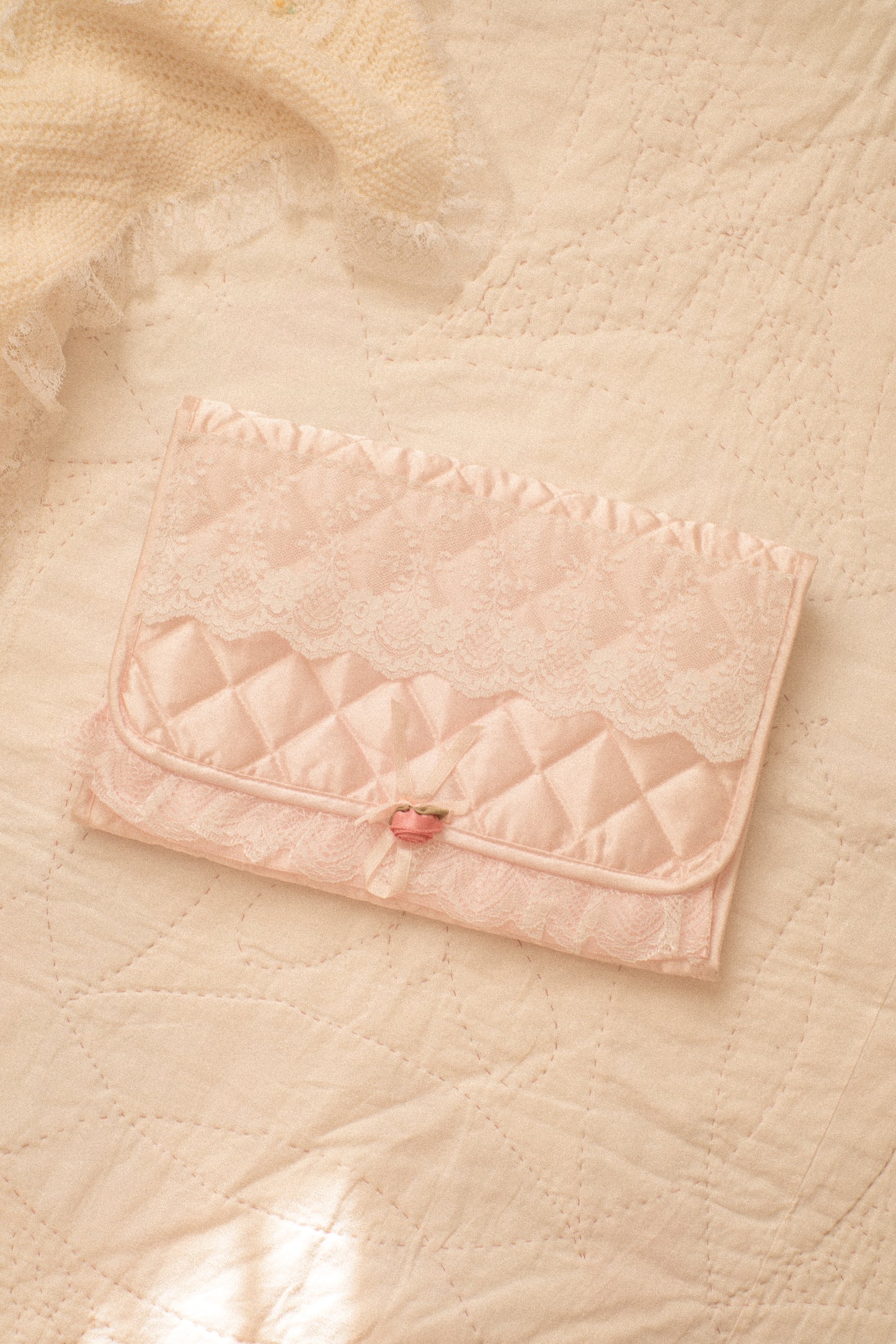 vintage rose quilted satin lace trimmed toiletry bag