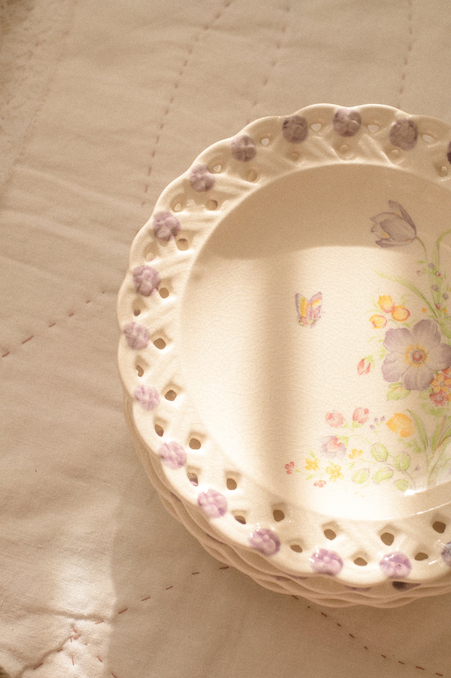 Vintage floral scalloped lace dessert plates
