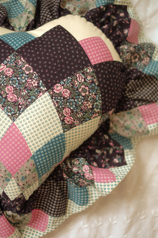 Handmade ruffled heart pillow - Granny's quilt♡