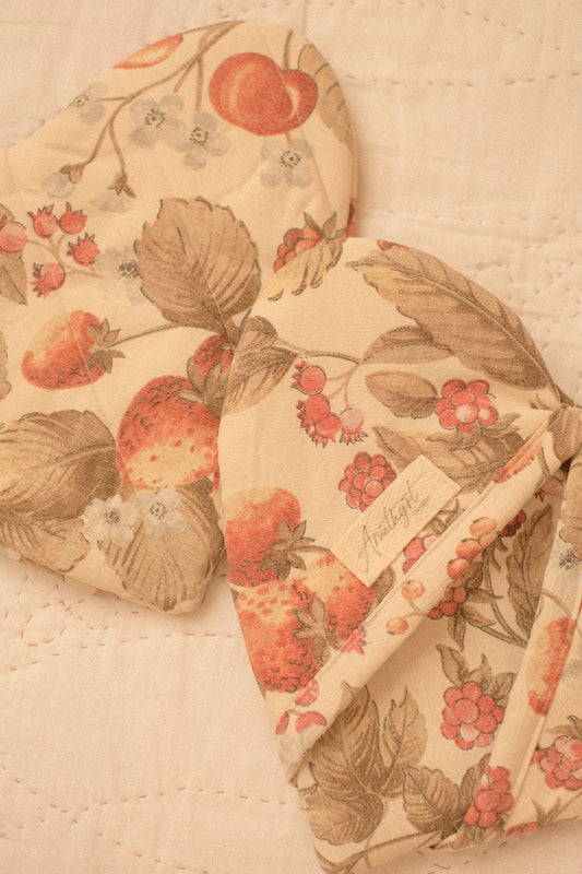 Handmade heart shaped oven mitts - fruit picking