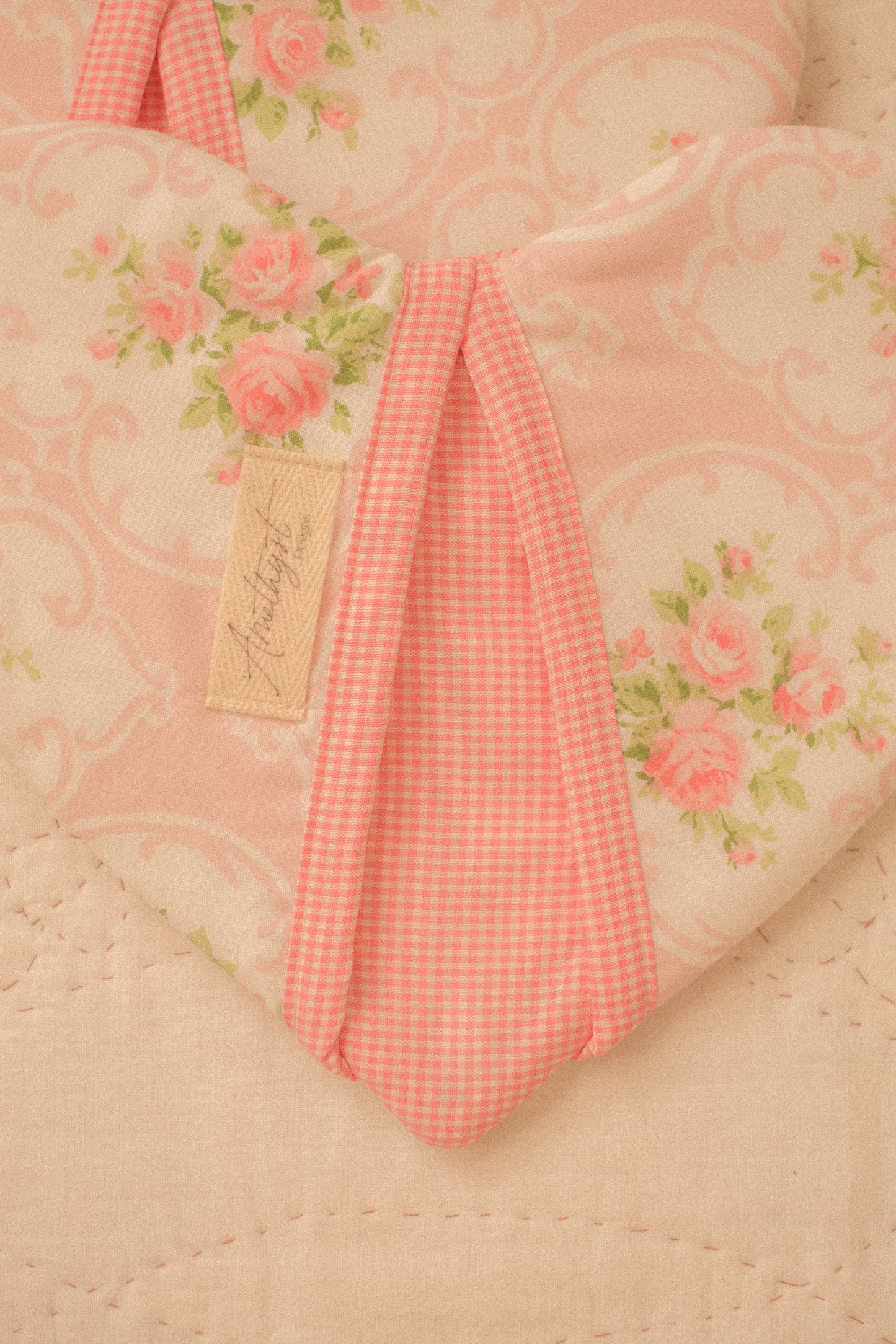 Handmade heart shaped oven mitts- pink bloom