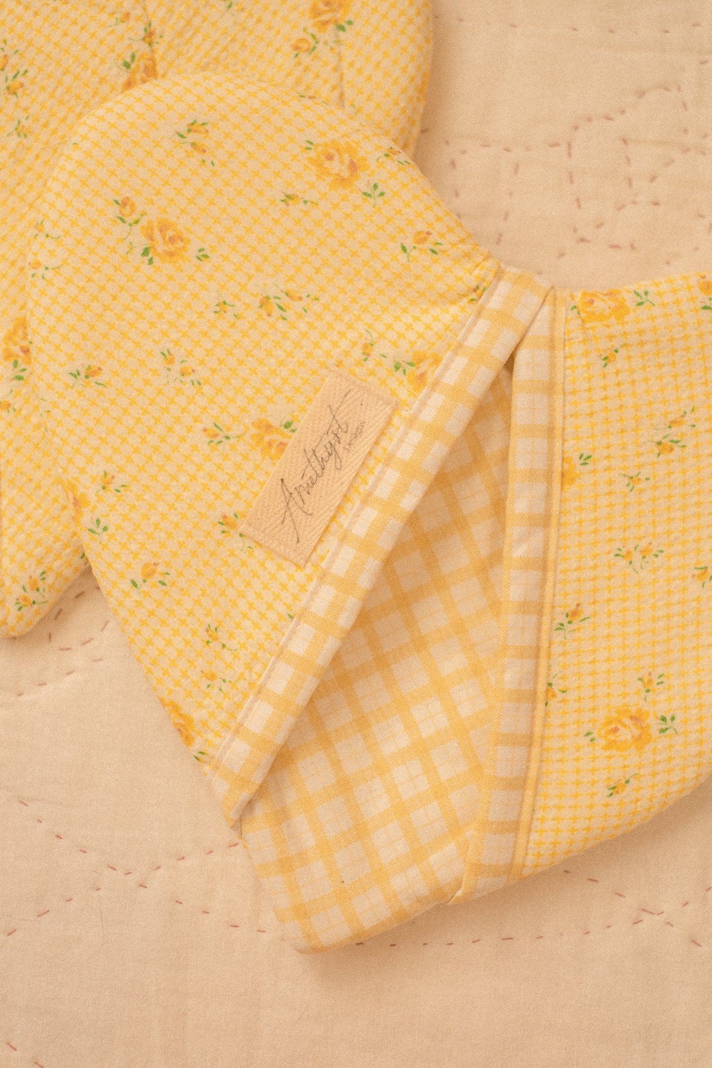Handmade heart shaped oven mitts- honeysuckle