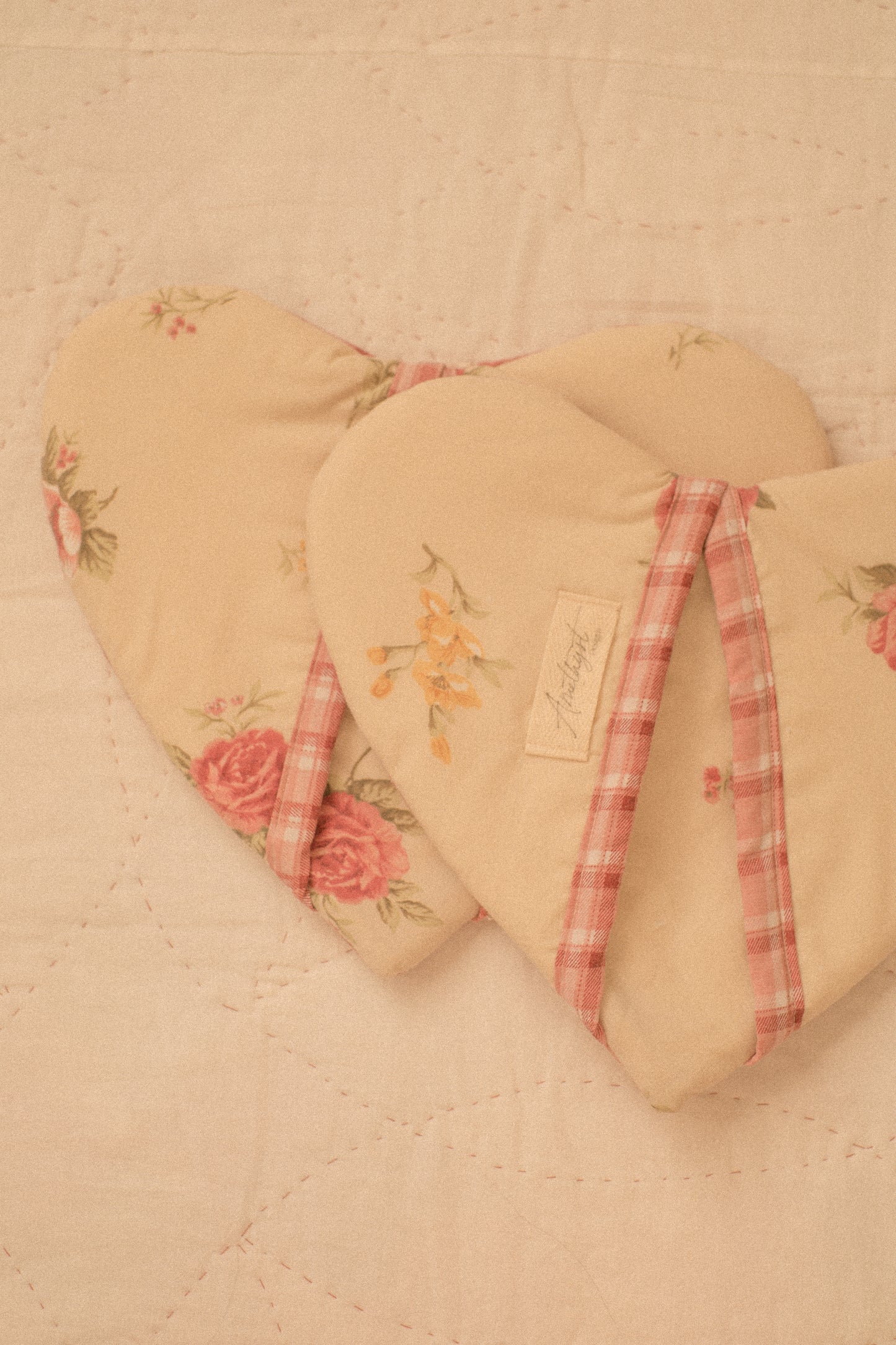 Handmade heart shaped oven mitts- apple blossom