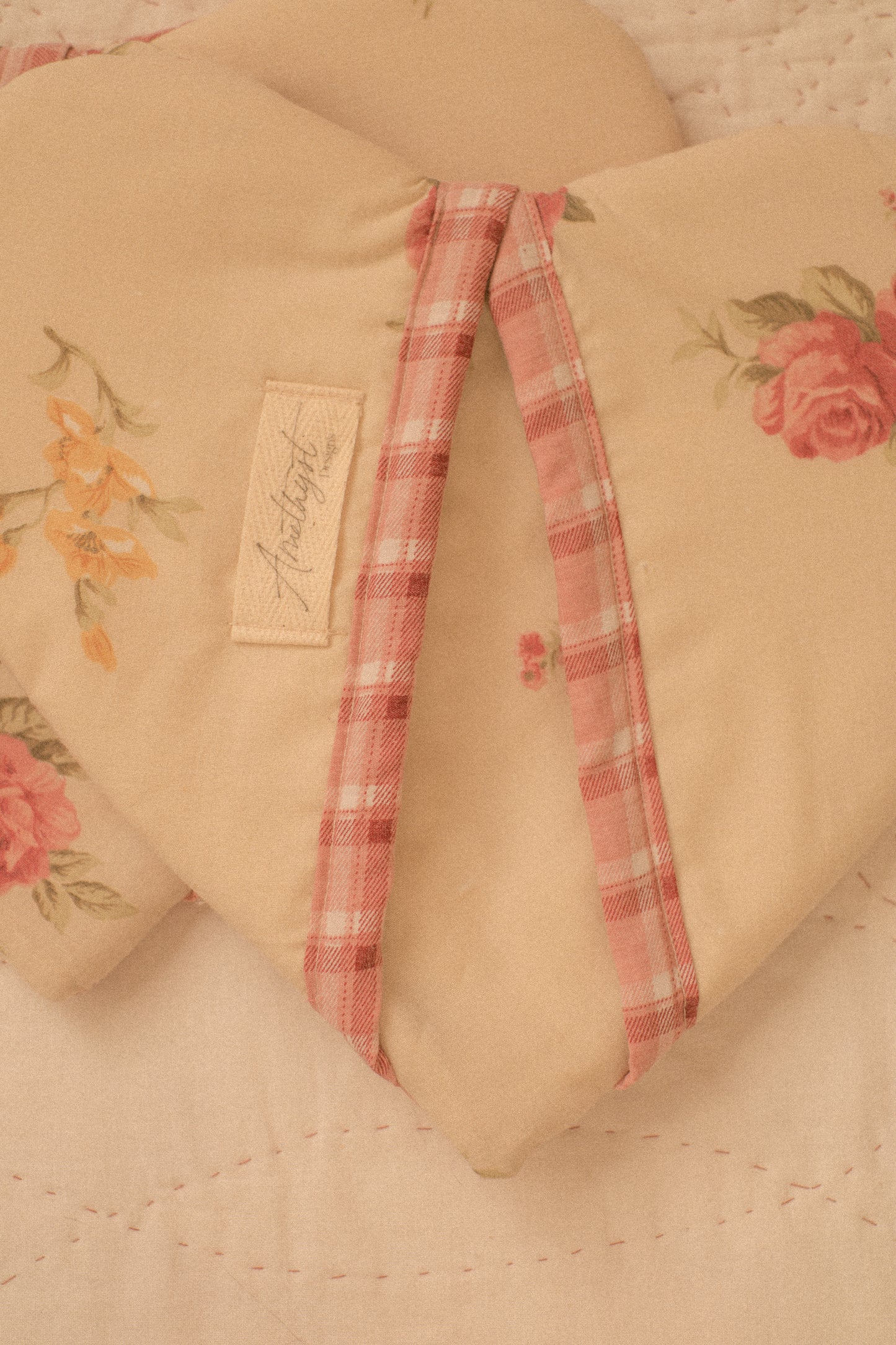 Handmade heart shaped oven mitts- apple blossom