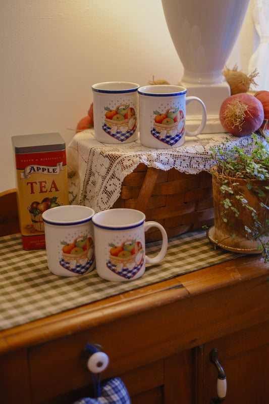 Vintage apple basket mug set ☕️