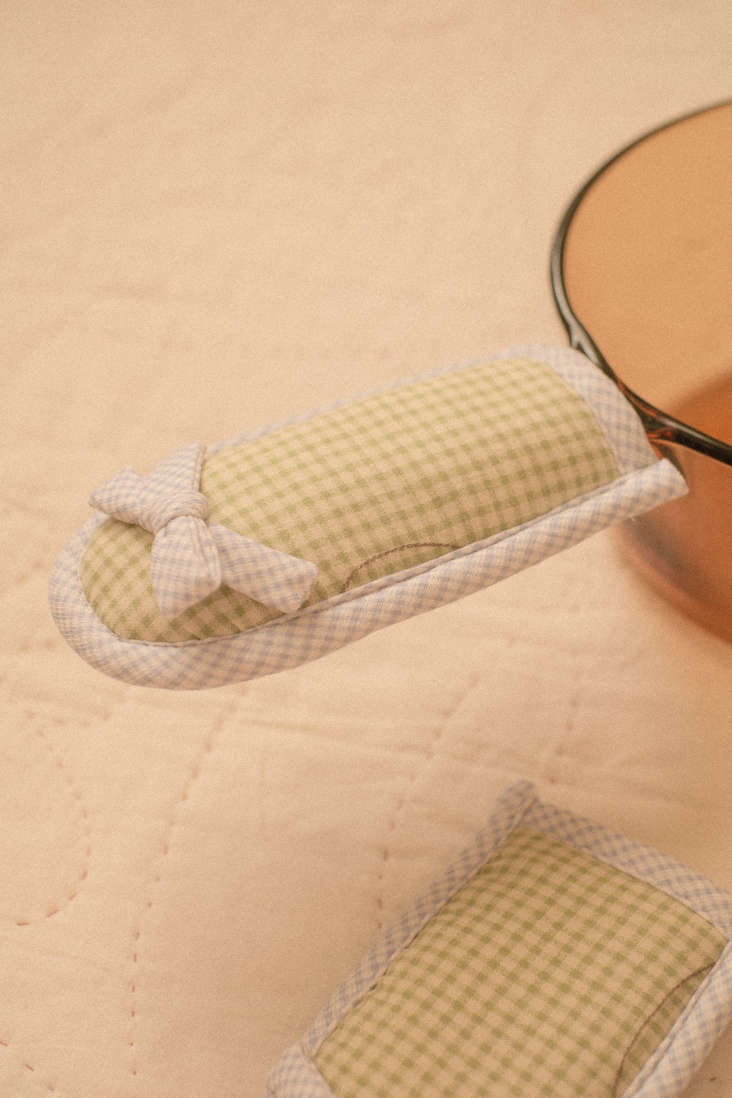 Gingham oven cast iron skillet handle cover