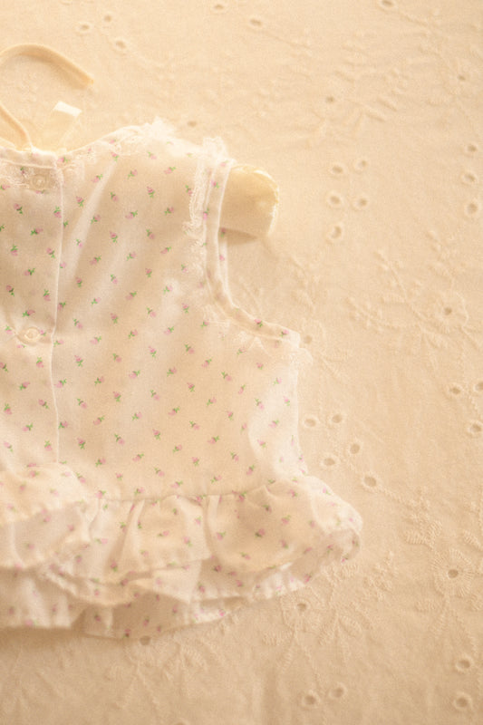 Vintage tiny ruffled floral top