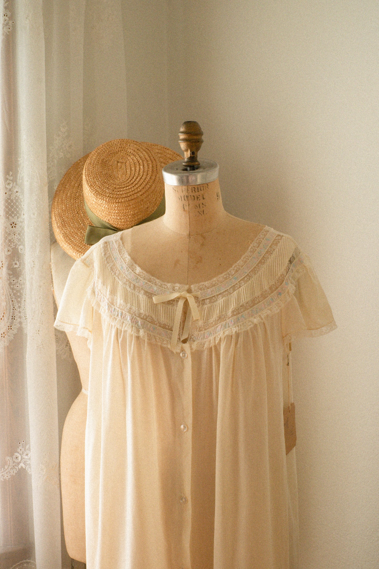 Vintage embroidered butter yellow sleep dress