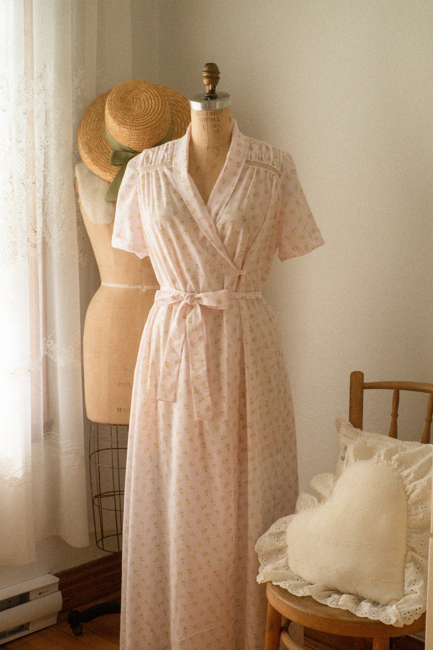 Vintage cotton floral sleep dress