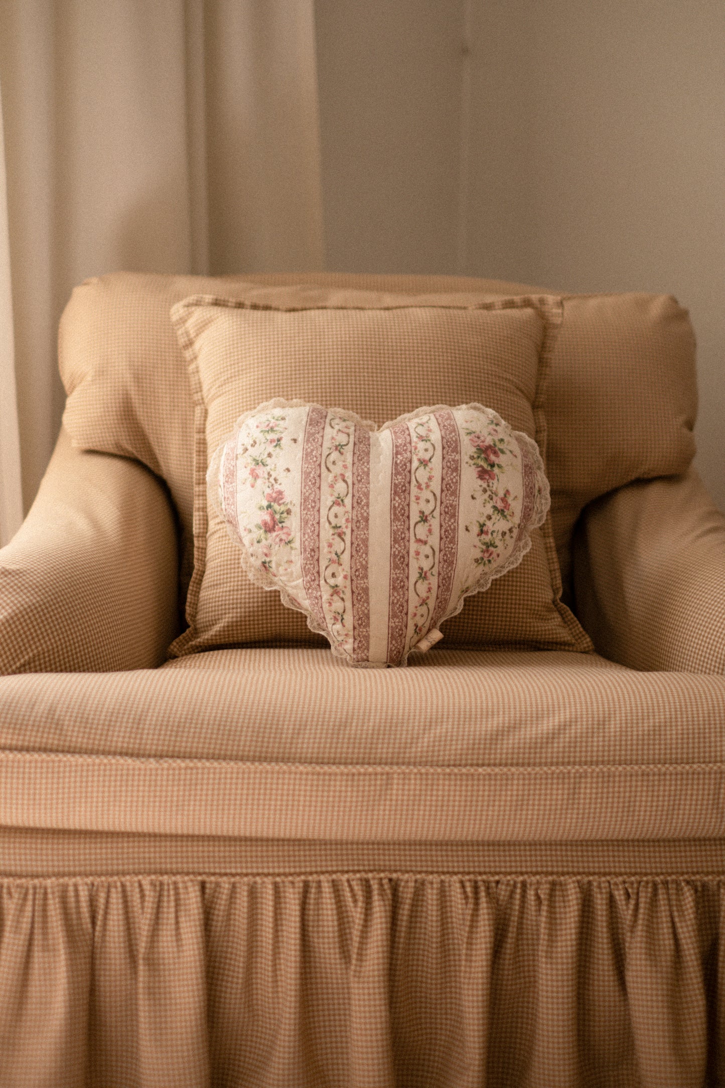 Handmade ruffled heart pillow - Elizabeth