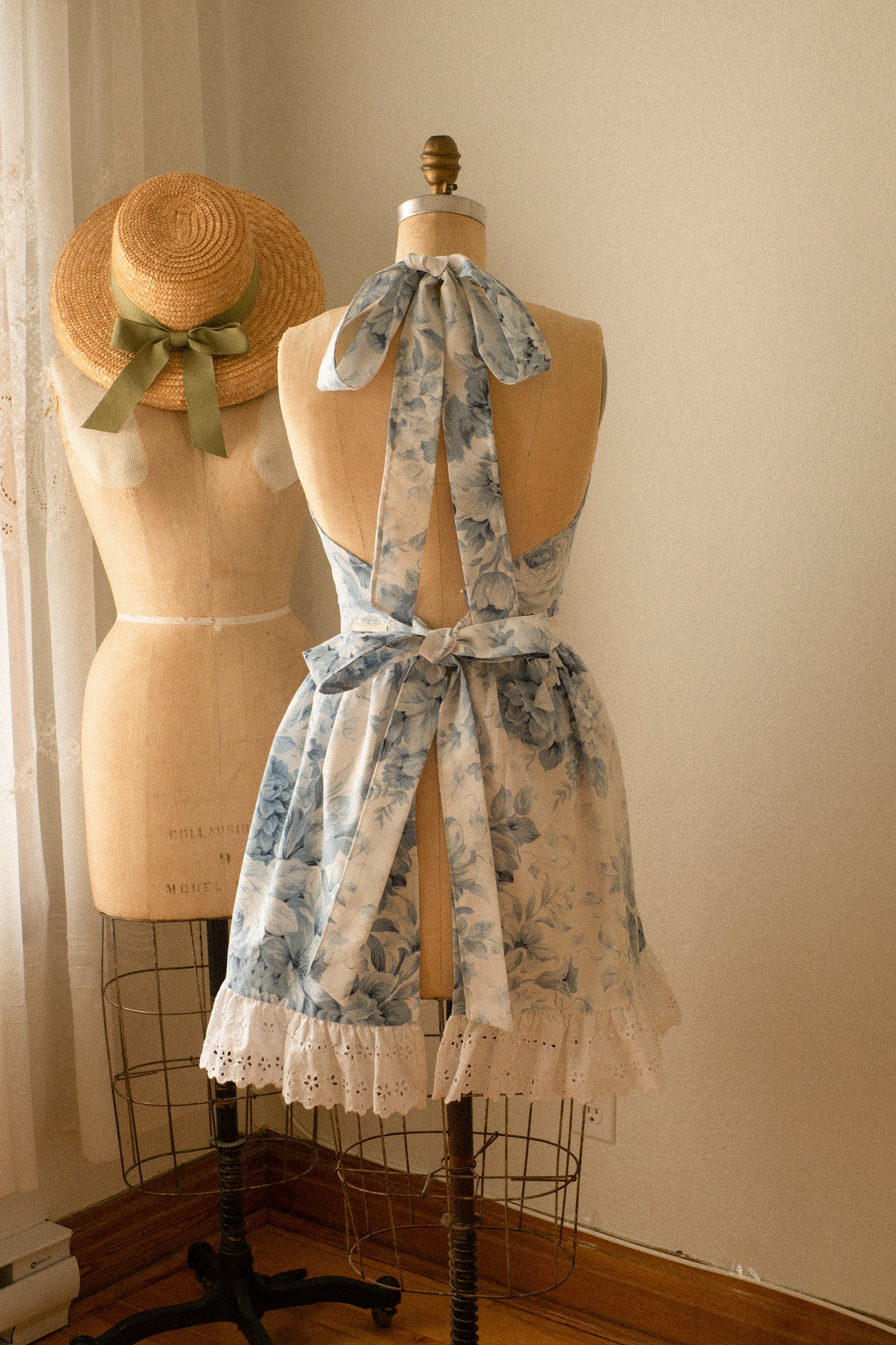 Handmade vintage inspired apron - porcelain