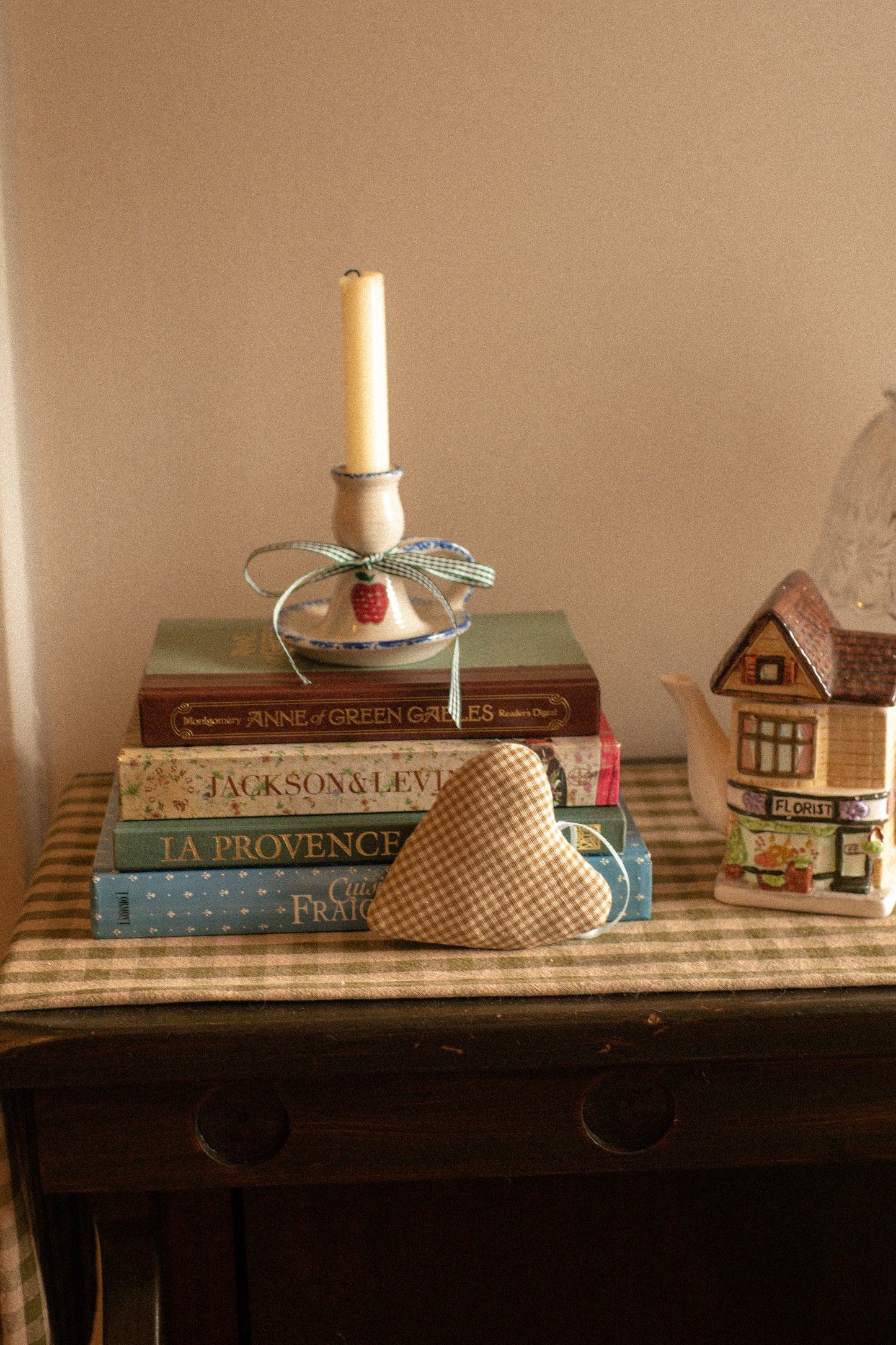 Vintage hand painted ceramic apple candle holder π