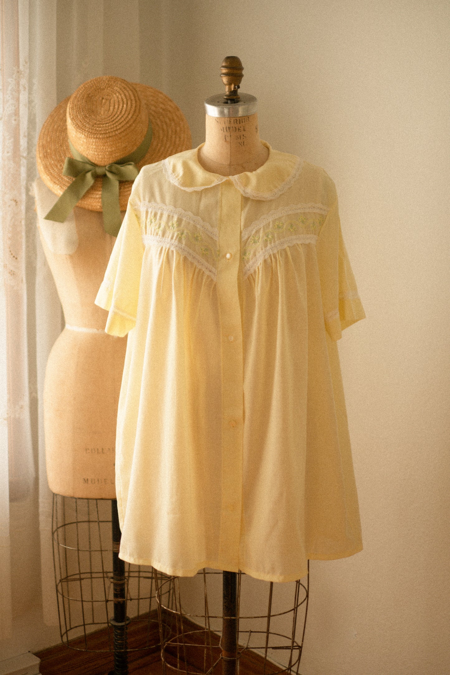 Vintage buttery embroidered nighty