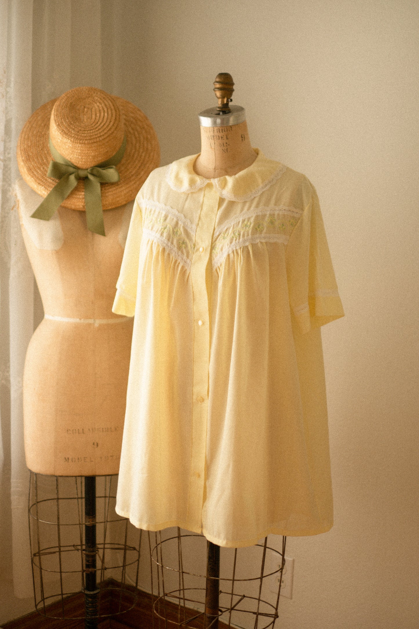 Vintage buttery embroidered nighty