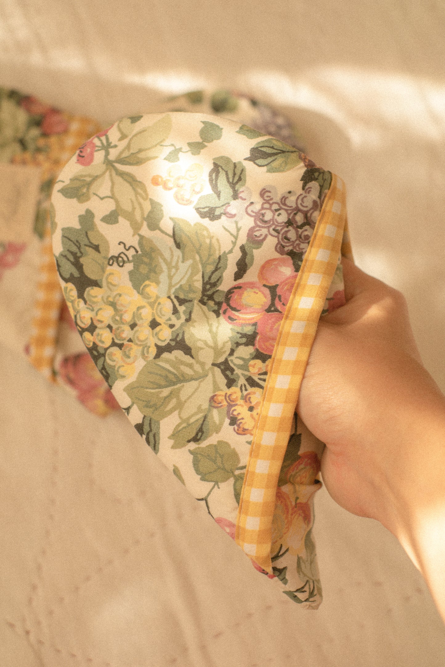 Handmade heart shaped oven mitts - bounty