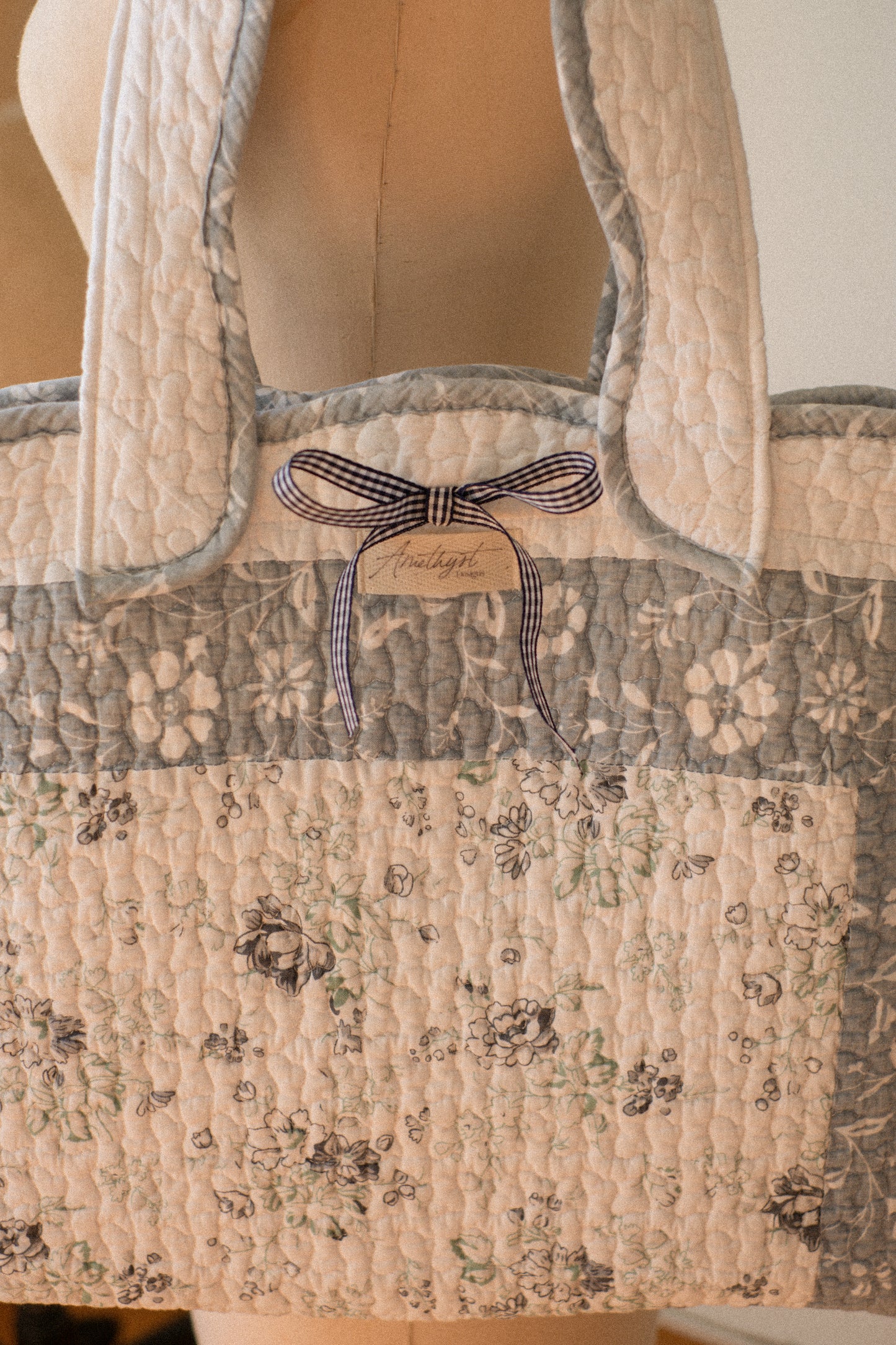 Handmade quilted mini tote bag - Blueberry