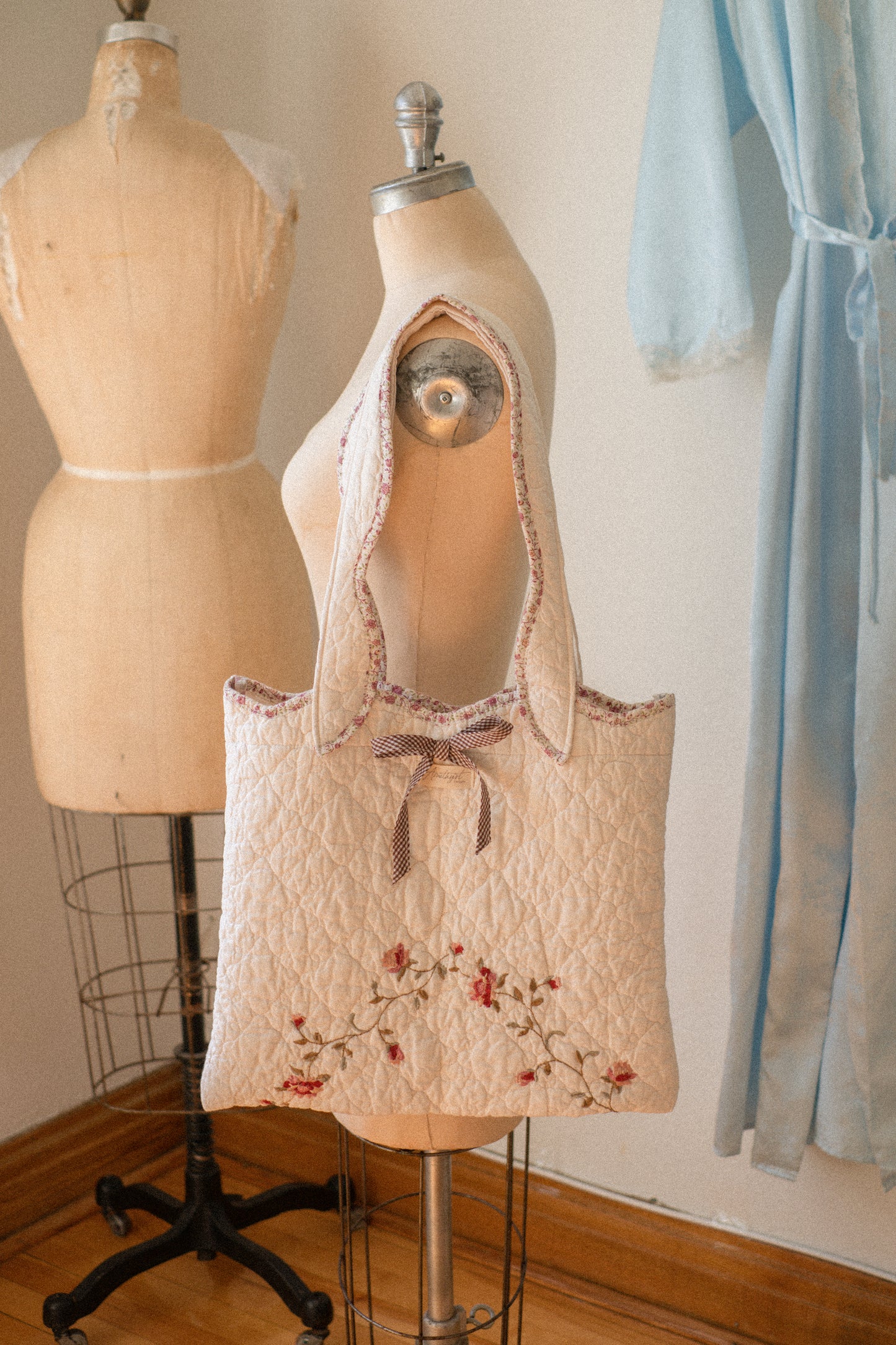 New! Handmade quilted tote bag - Raspberry