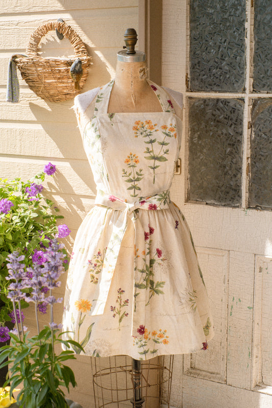 Handmade vintage inspired apron set - jardin