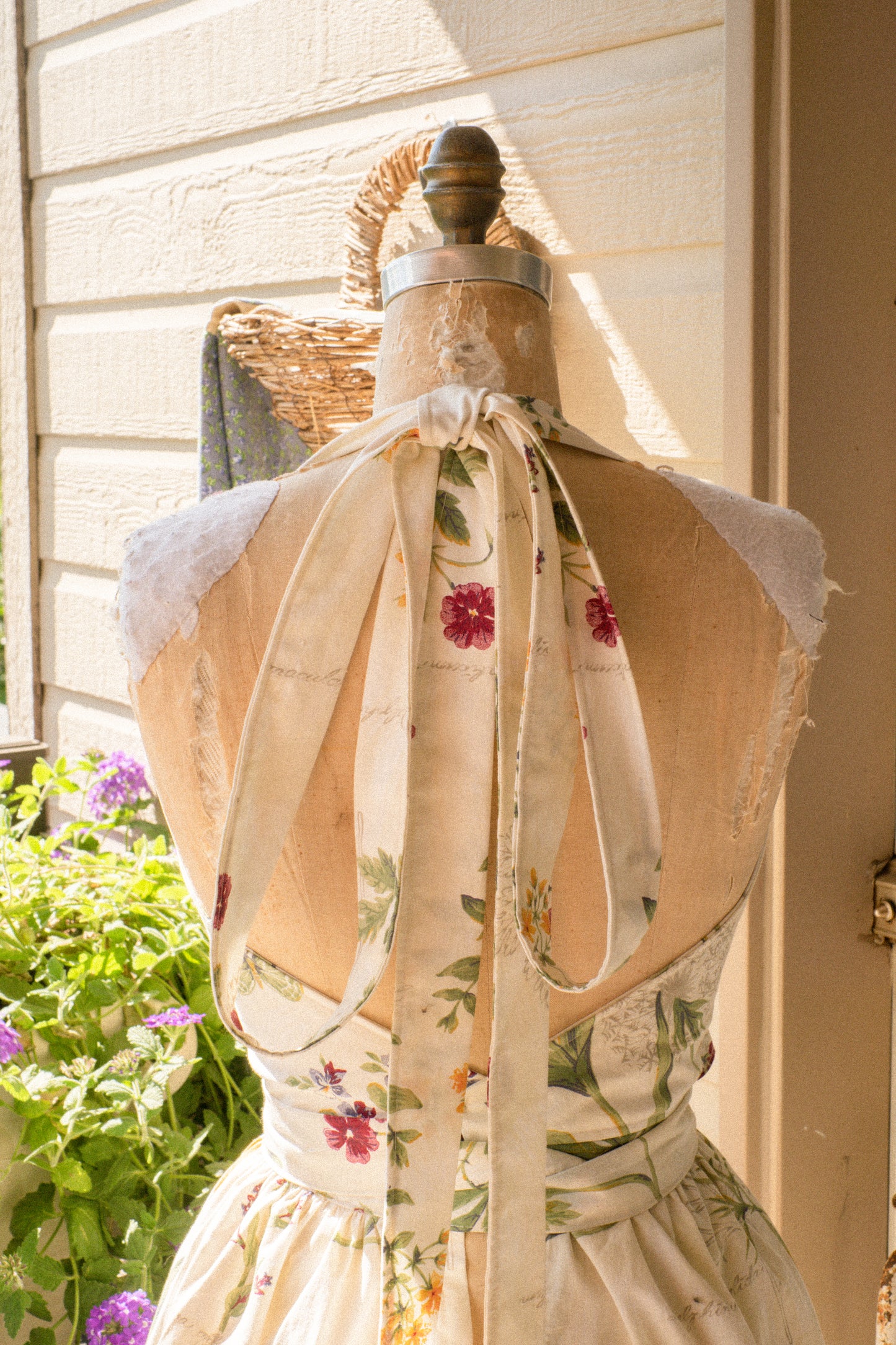Handmade vintage inspired apron set - jardin