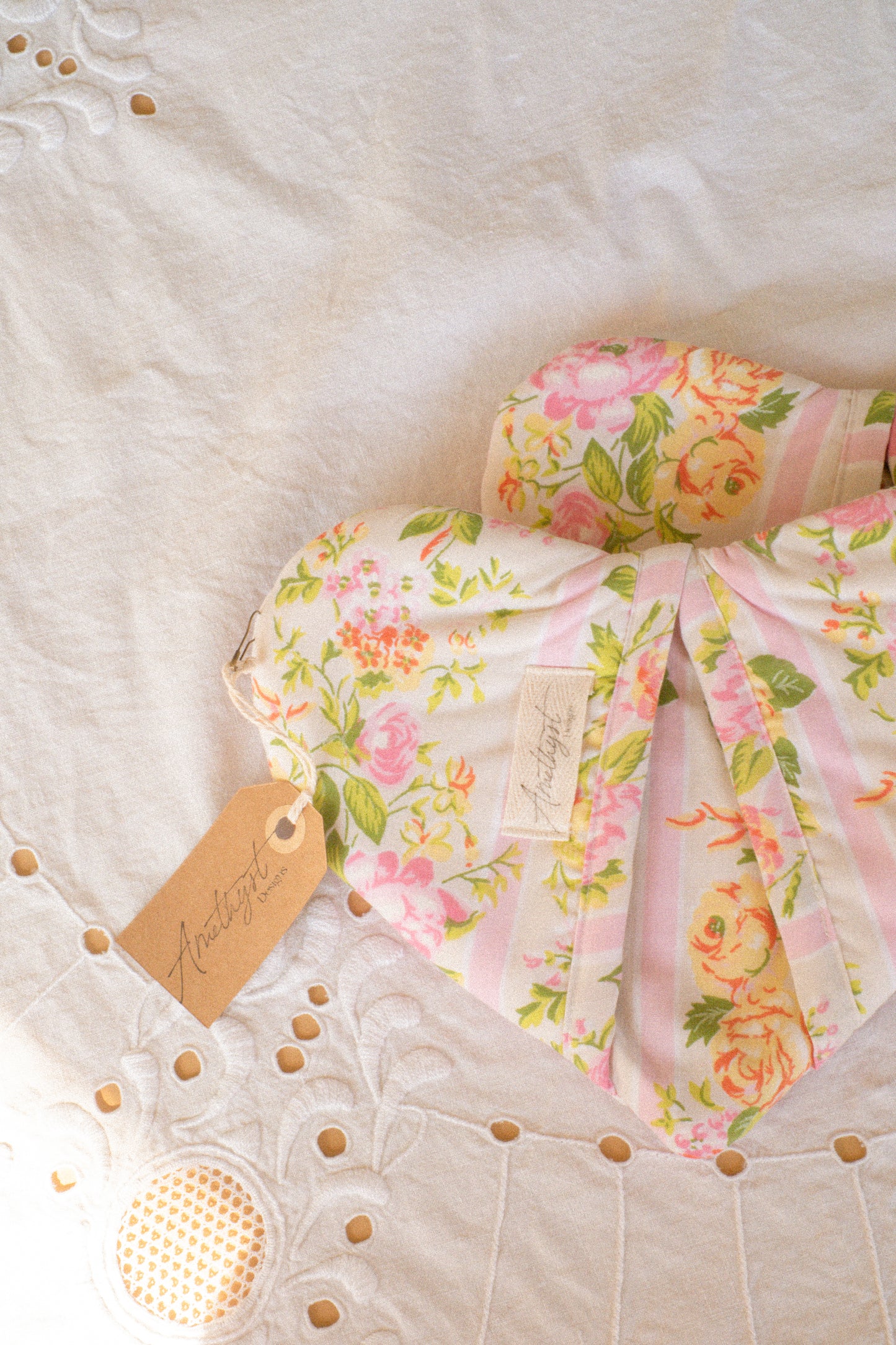 Handmade heart shaped oven mitt set -