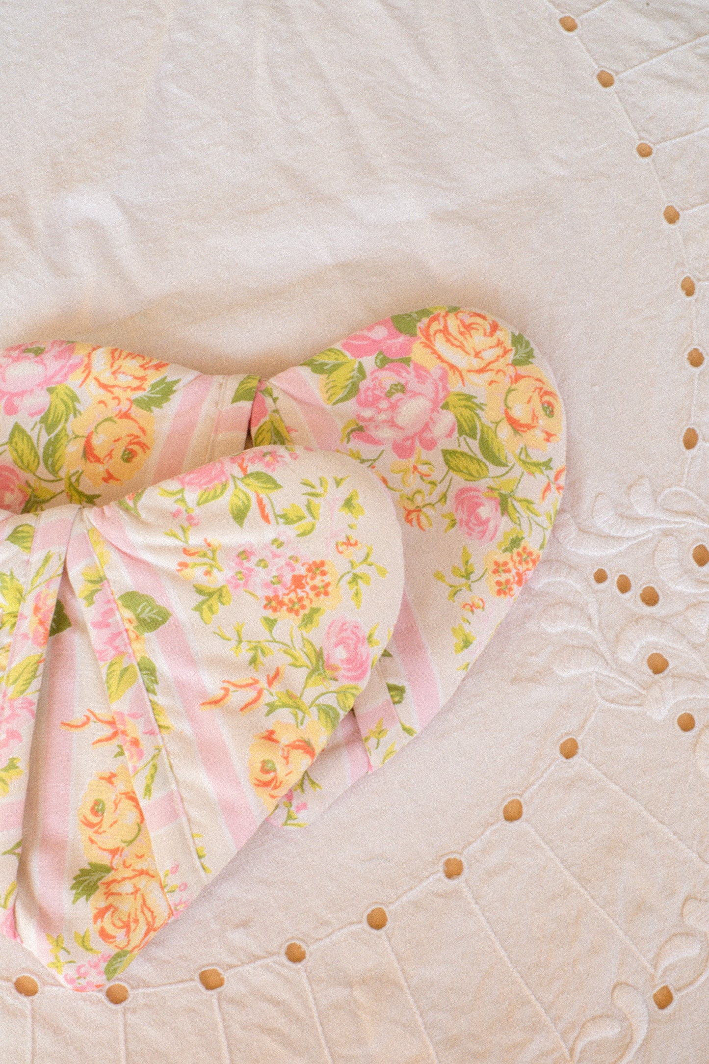 Handmade heart shaped oven mitt set -