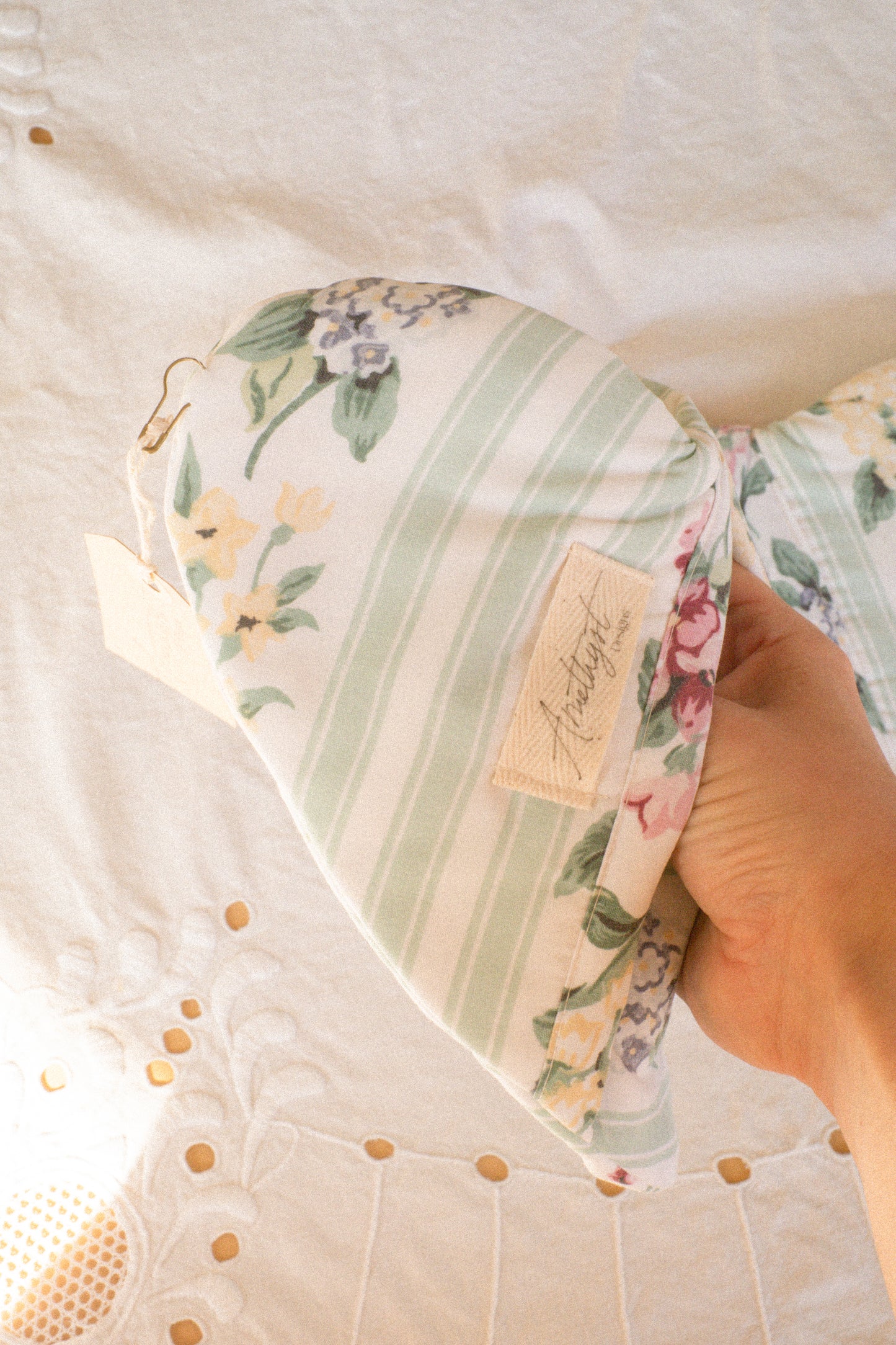 Handmade heart shaped oven mitt set - secret garden