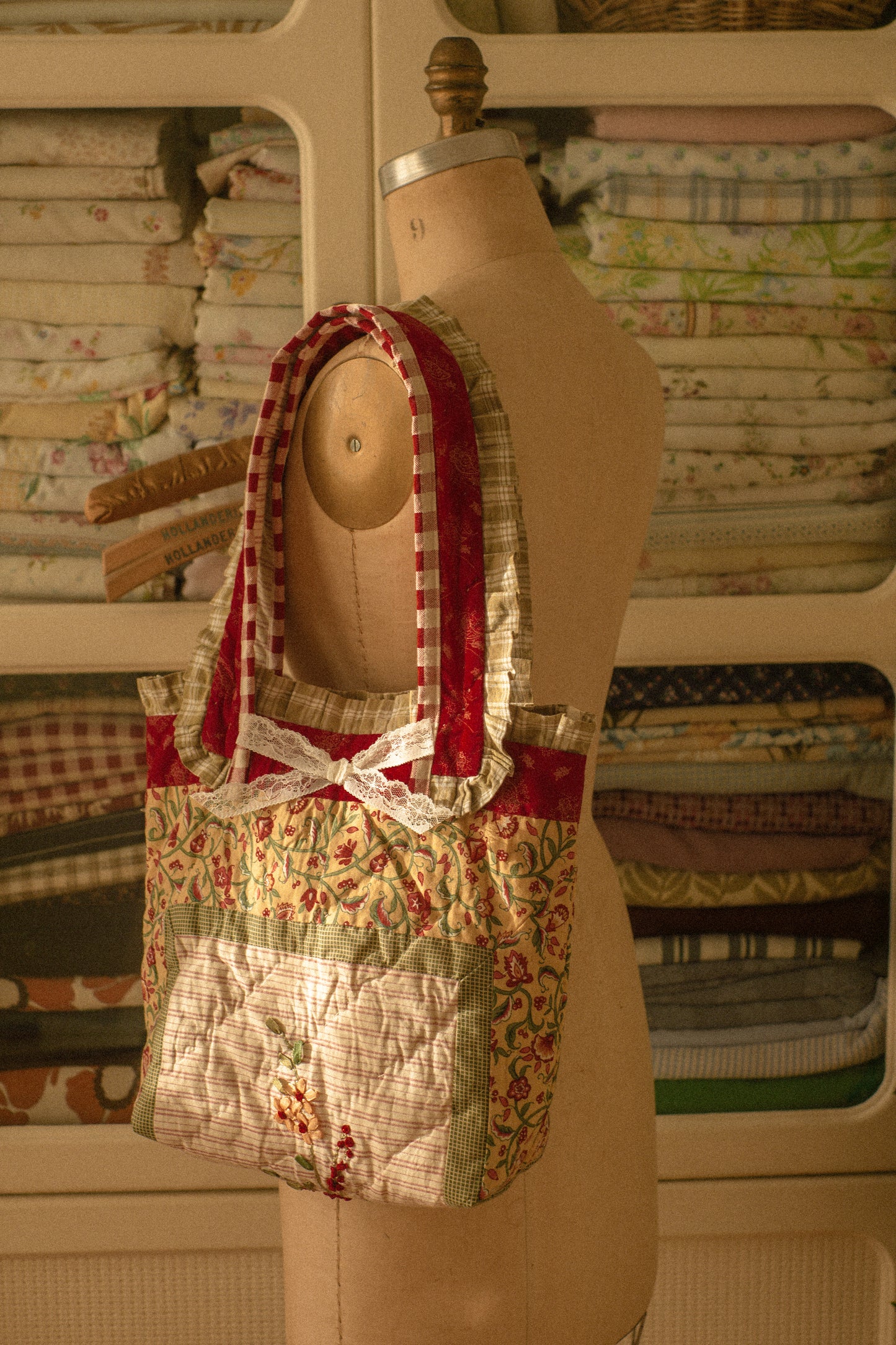 Handmade patchwork quilted tote - Autumn
