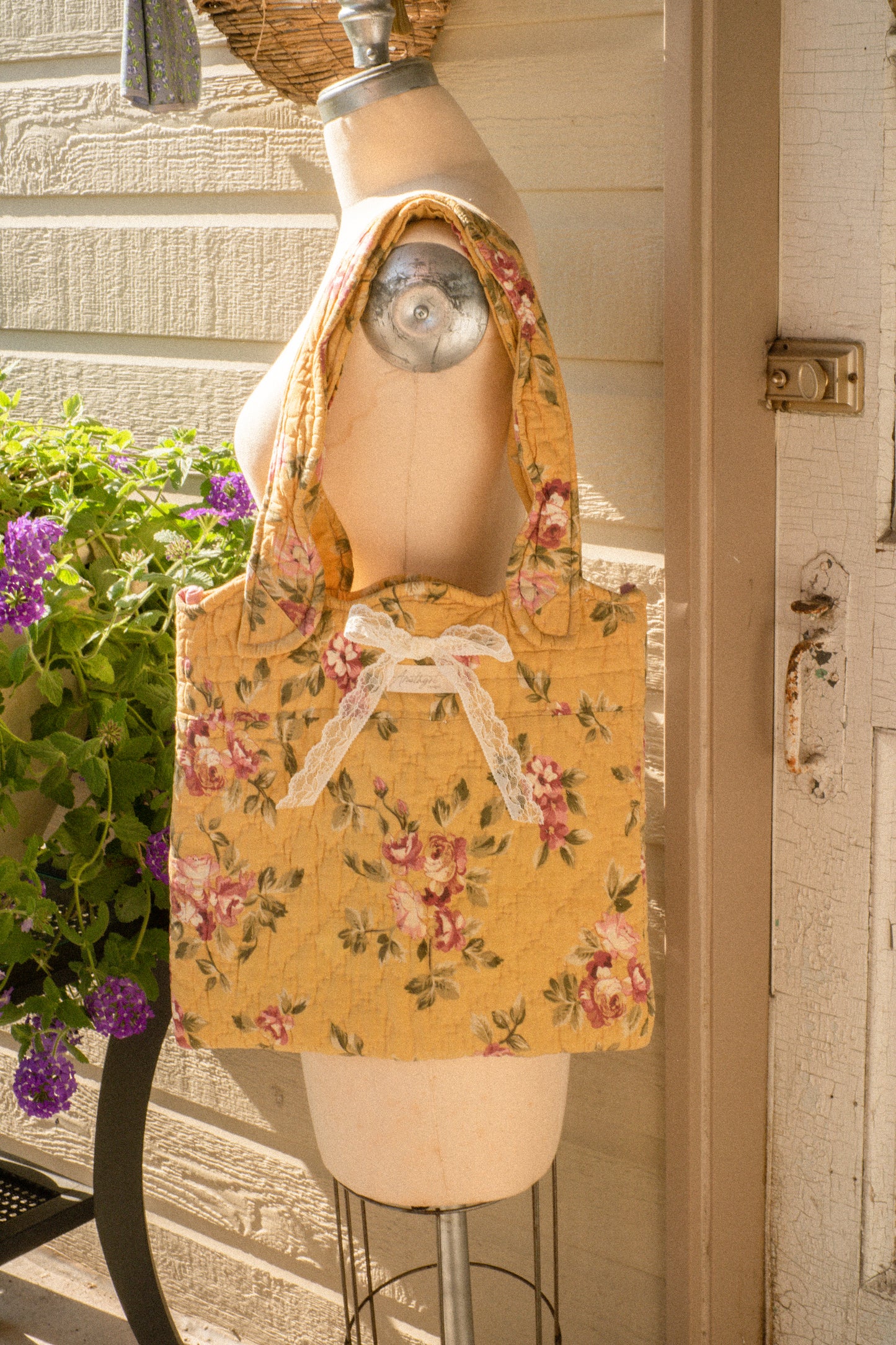 Handmade quilted mini tote bag - primrose