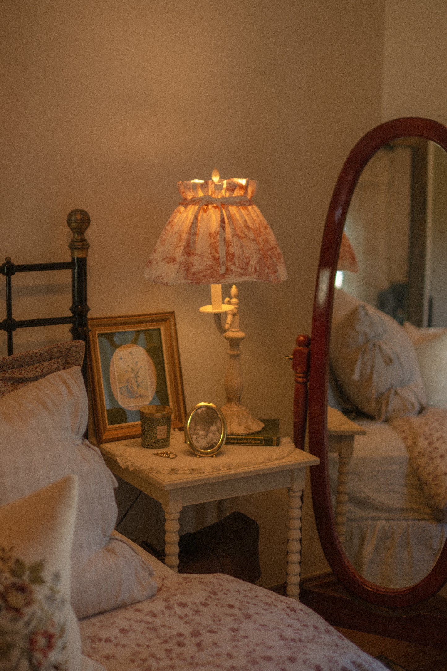 Handmade lampshade cover - petite pomme