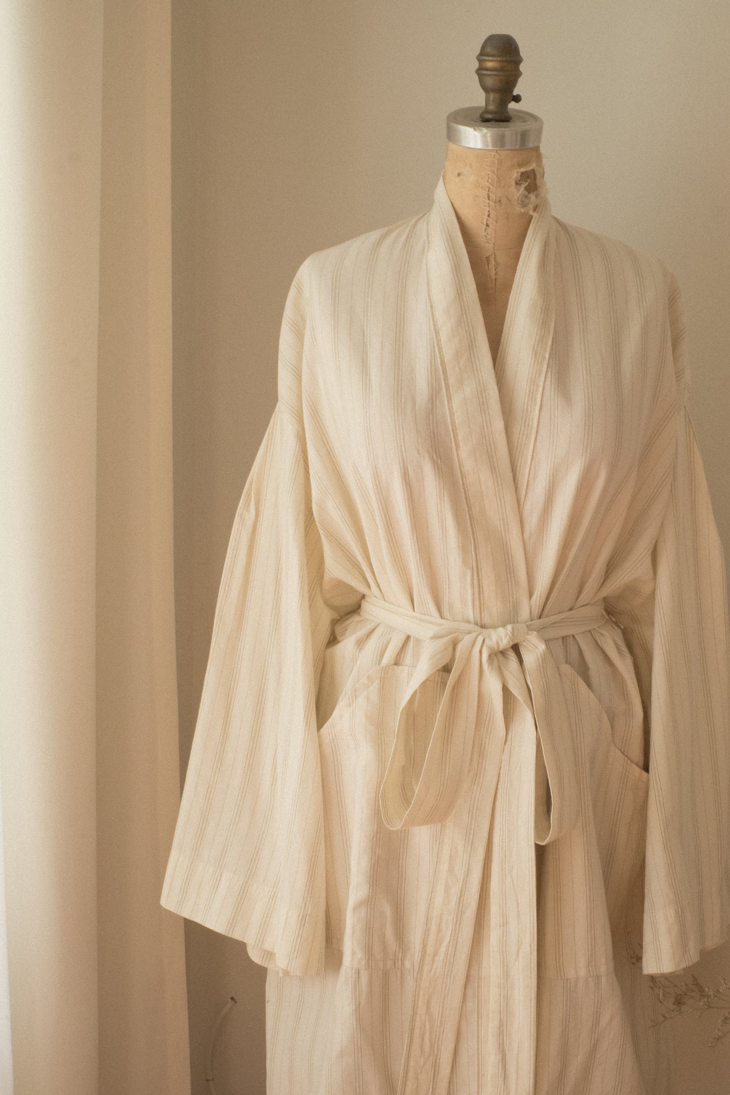 Handmade vintage cotton dressing gown ♡ oatmilk