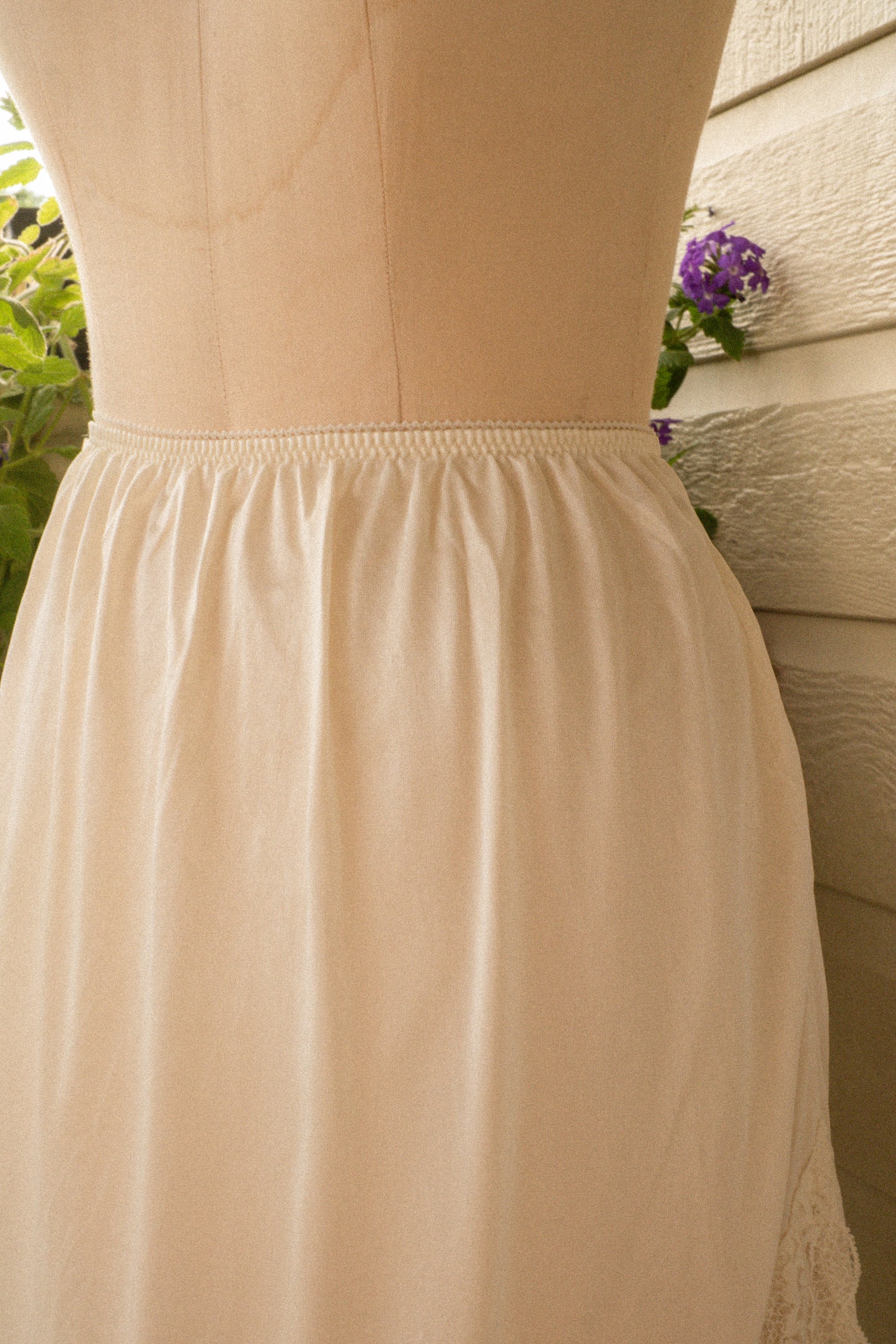 Vintage mini cream lacey slip