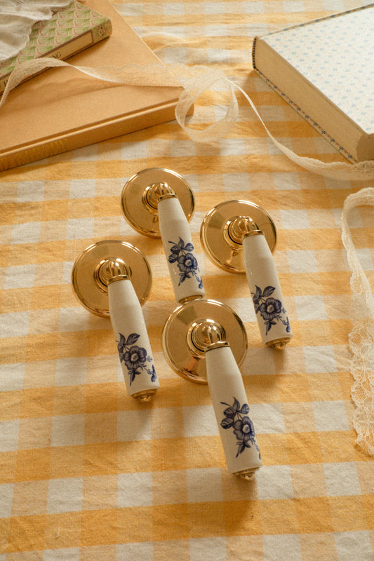 Vintage hand-painted porcelain door knob Set