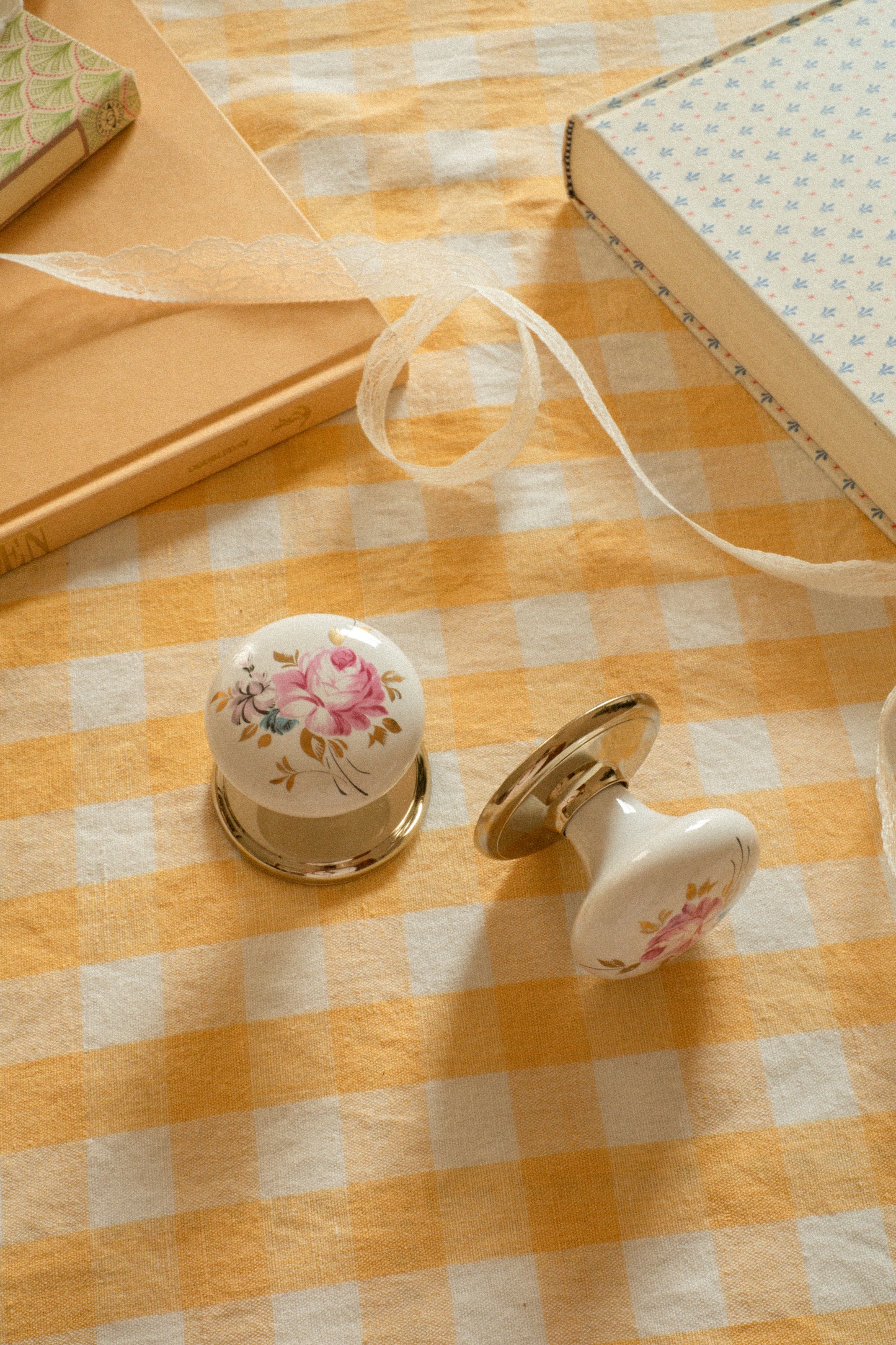 Vintage hand-painted porcelain door knob Set