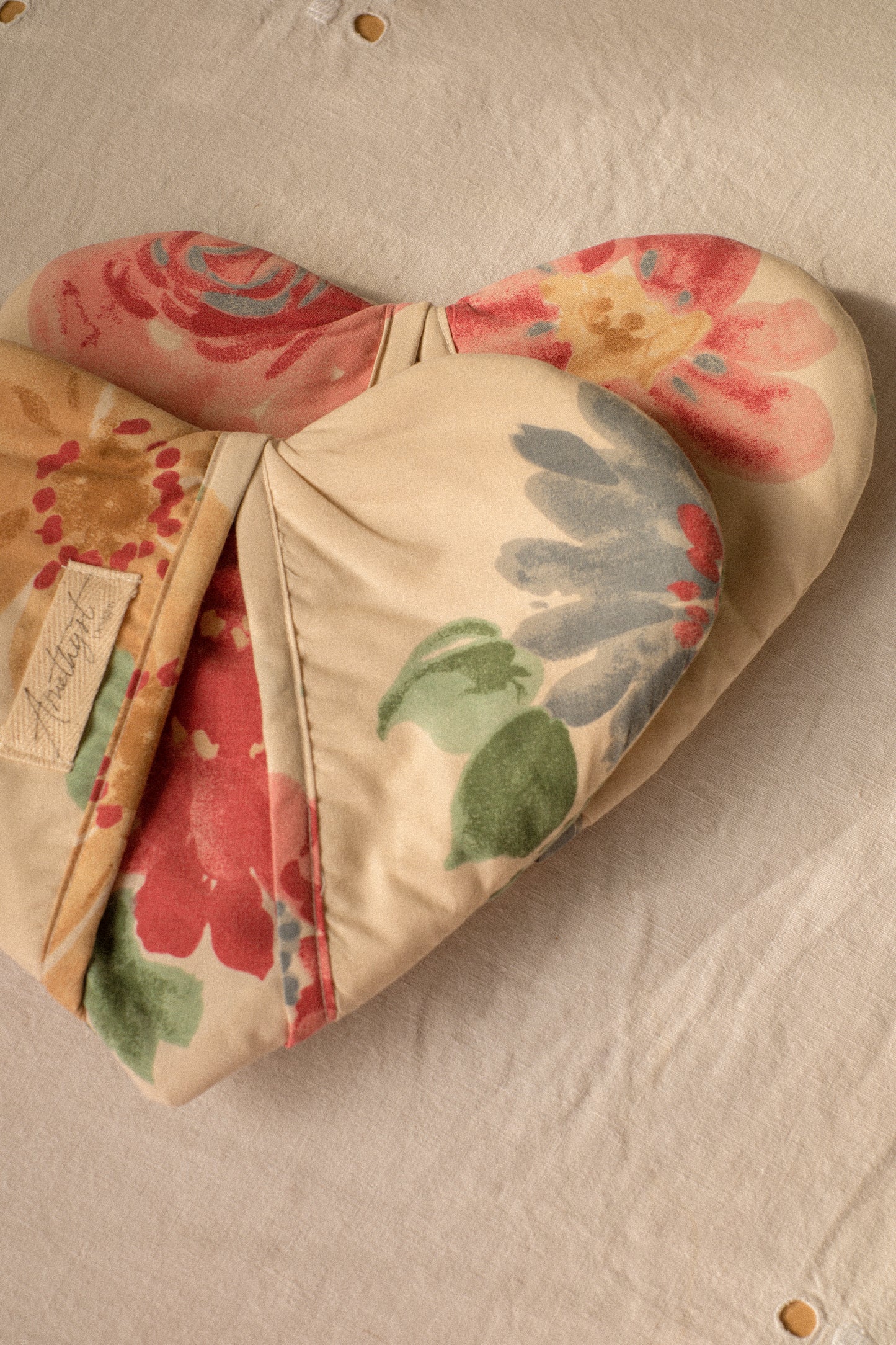 Handmade heart shaped oven mitt set - sunflower