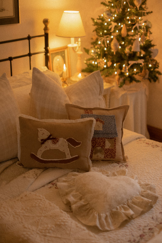 New✨ applique cozy little cottage decorative pillow
