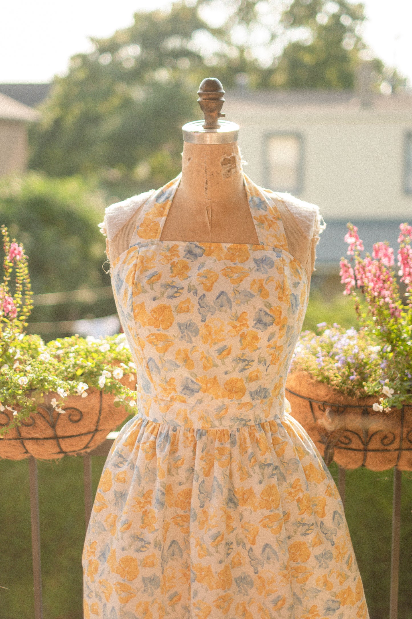 Handmade vintage apron set - Golden hour
