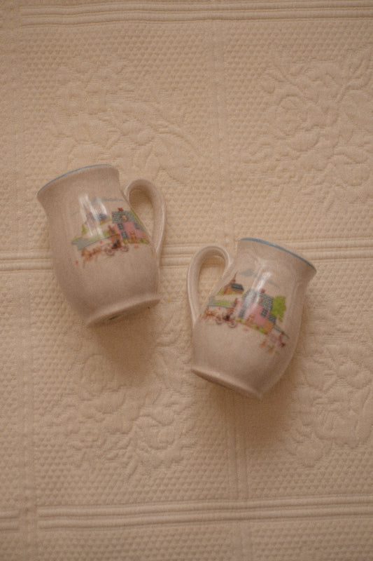 Vintage little cottage salt & pepper shaker set