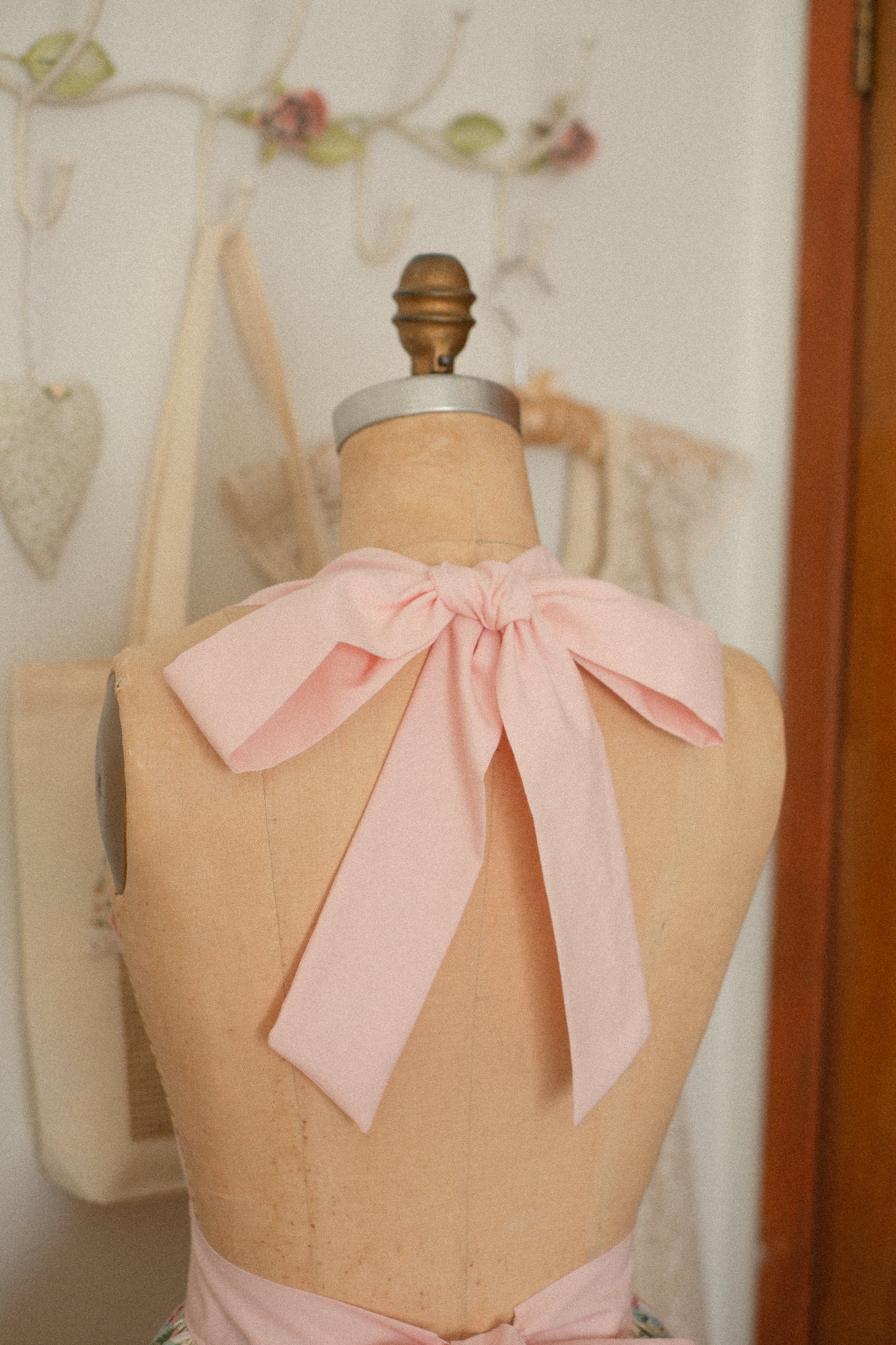 Handmade vintage inspired apron - Pinky Promise