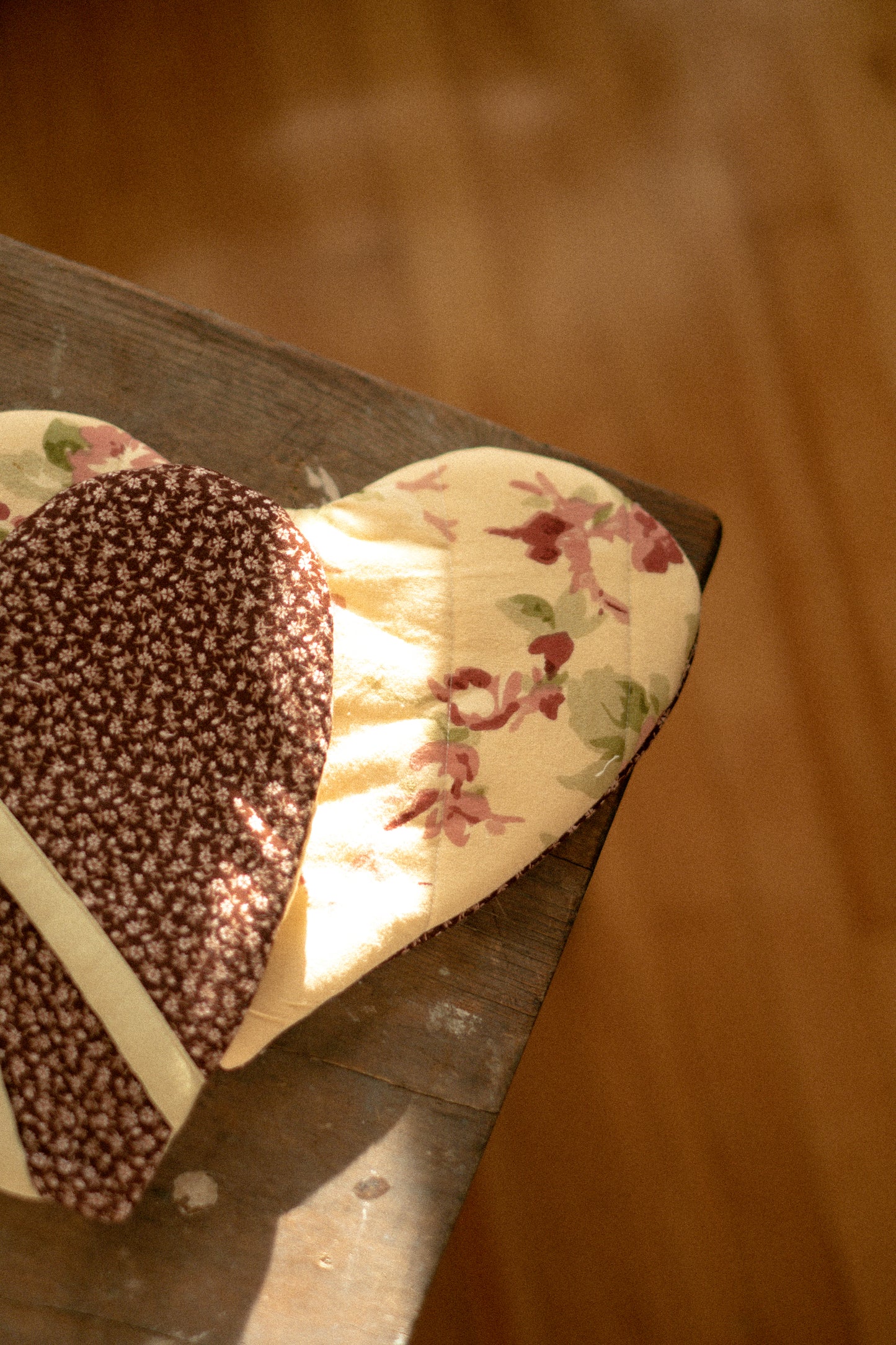 Handmade heart shaped oven mitt set - Cherry pie🥧