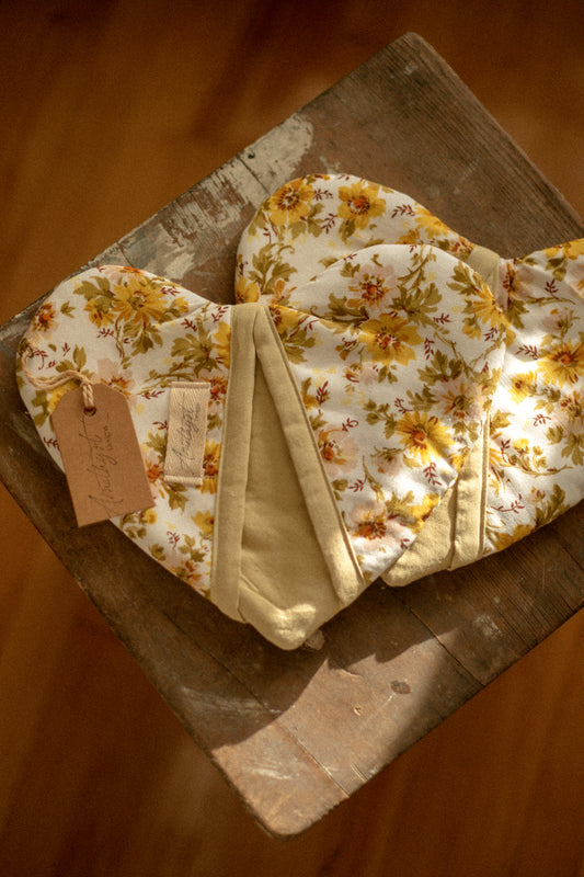 Handmade heart shaped oven mitt set - Sunflower🌻